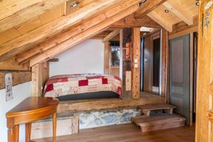 Alquiler Vacacional - Vieille Remise Rénovée en Duplex Écologique sur un Coteau Ensoleillé de Montagne