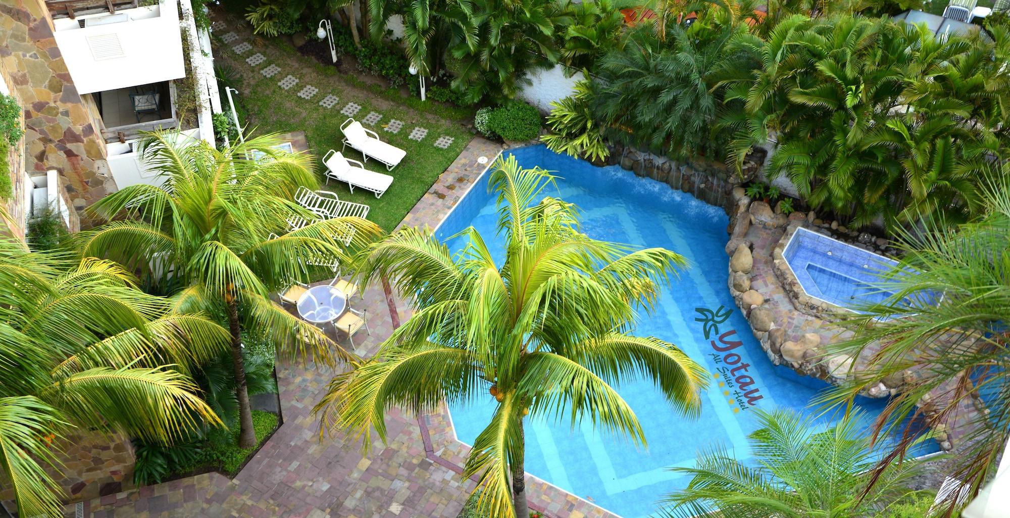 Vista Exterior Yotau All Suites Hotel