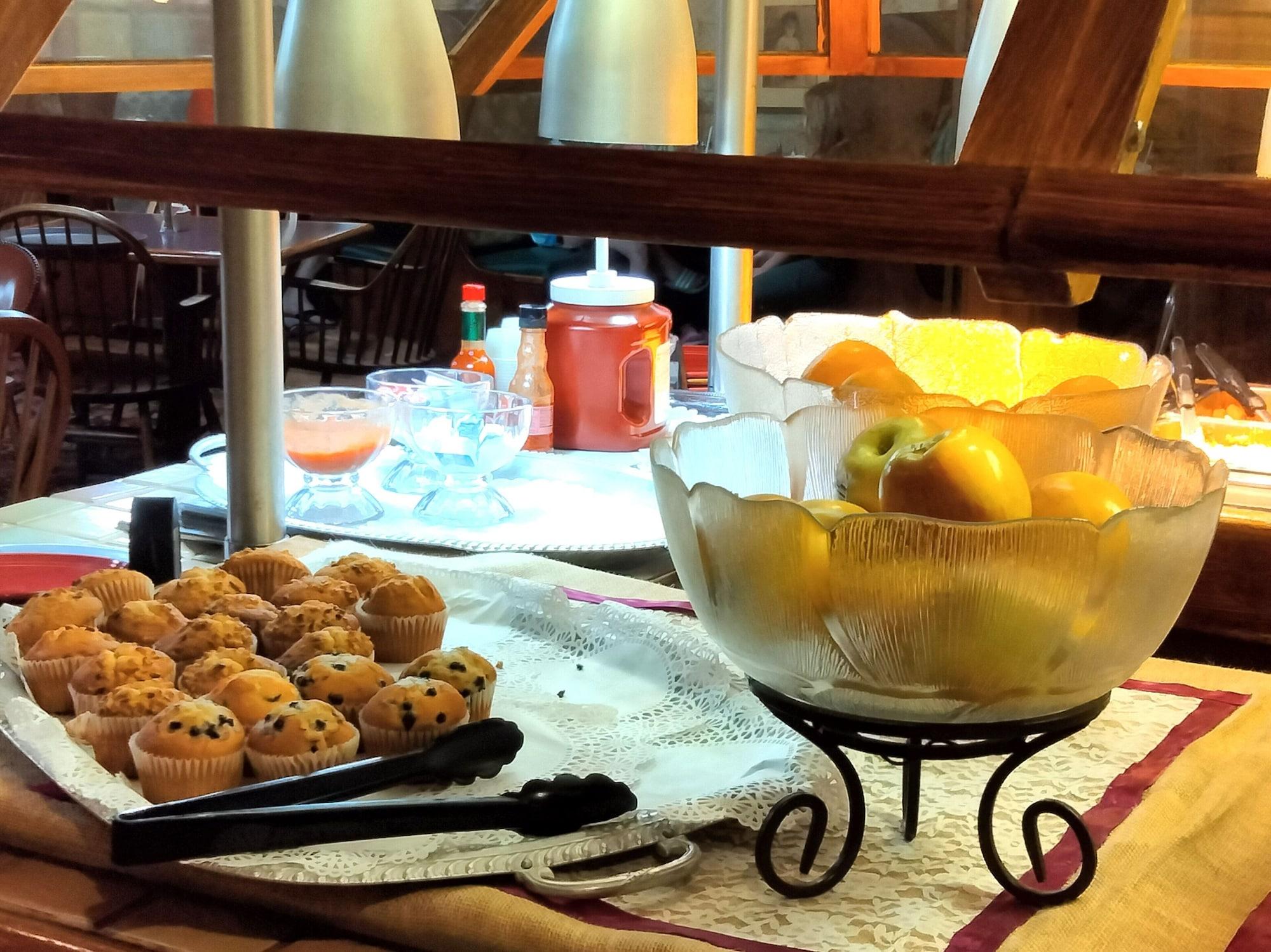 Restaurant Holiday Inn St. Louis West Six Flags by IHG