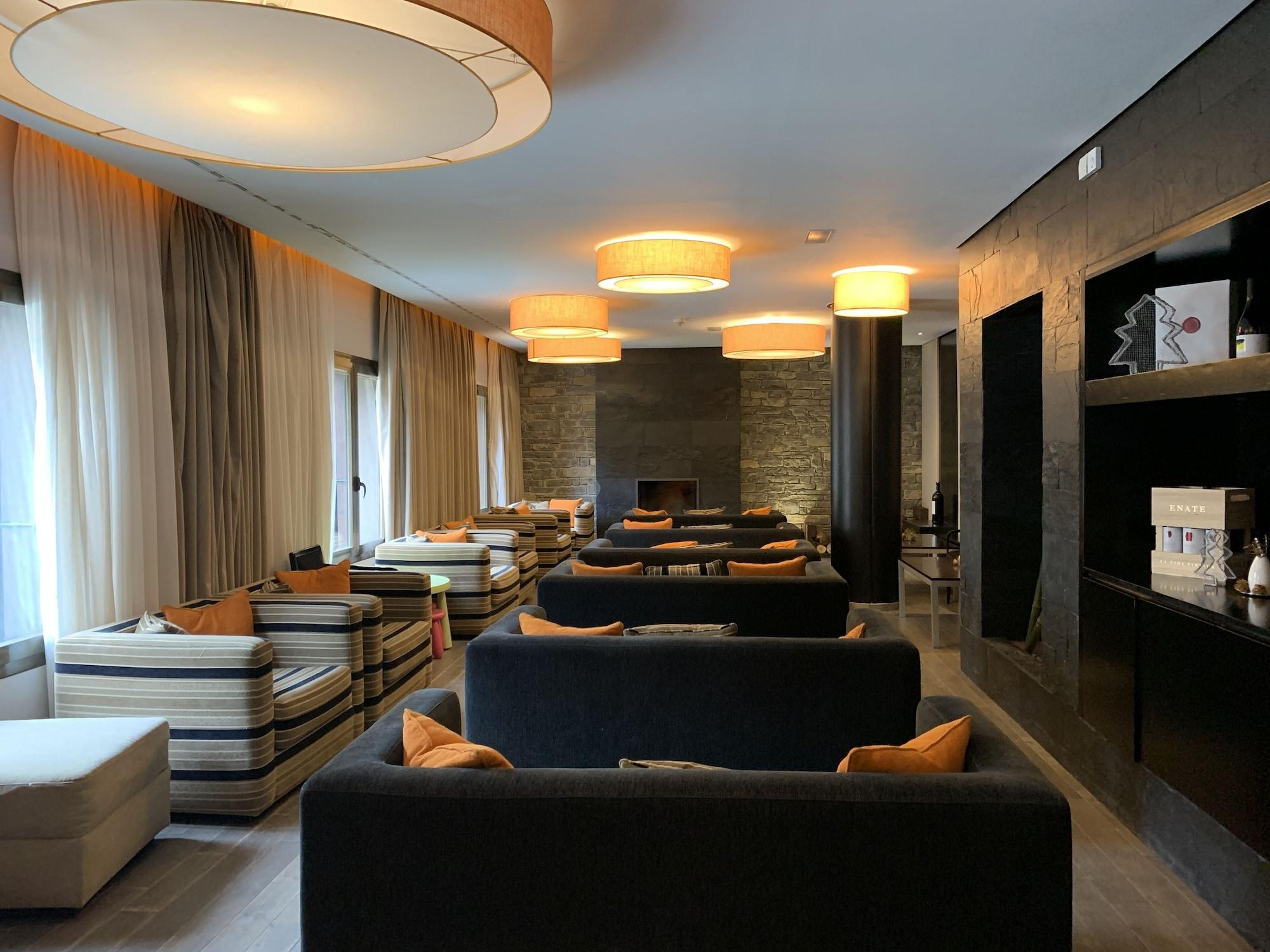 Vista Lobby Aparthotel Siente Boí & Spa
