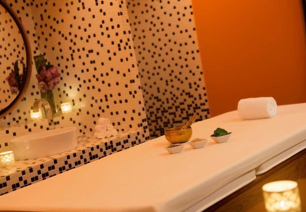 Hotel Renaissance Paris Republique Hotel