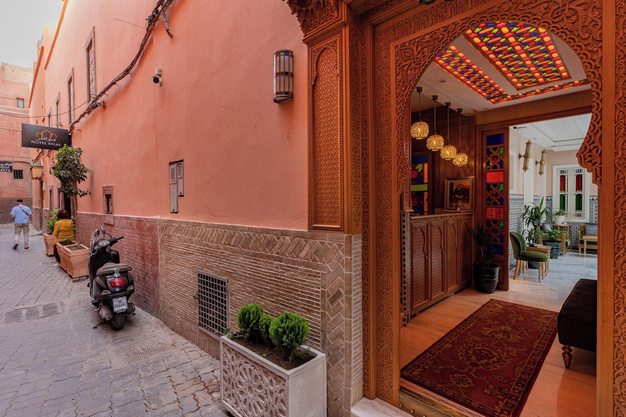 Vista Exterior Hotel Riad Chami