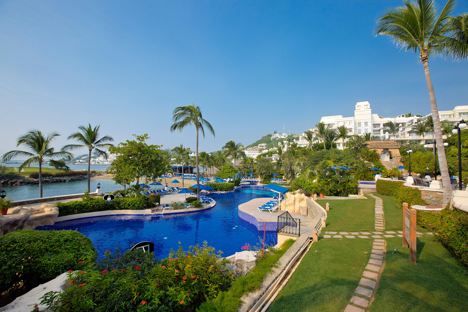 Vista Piscina Barceló Karmina