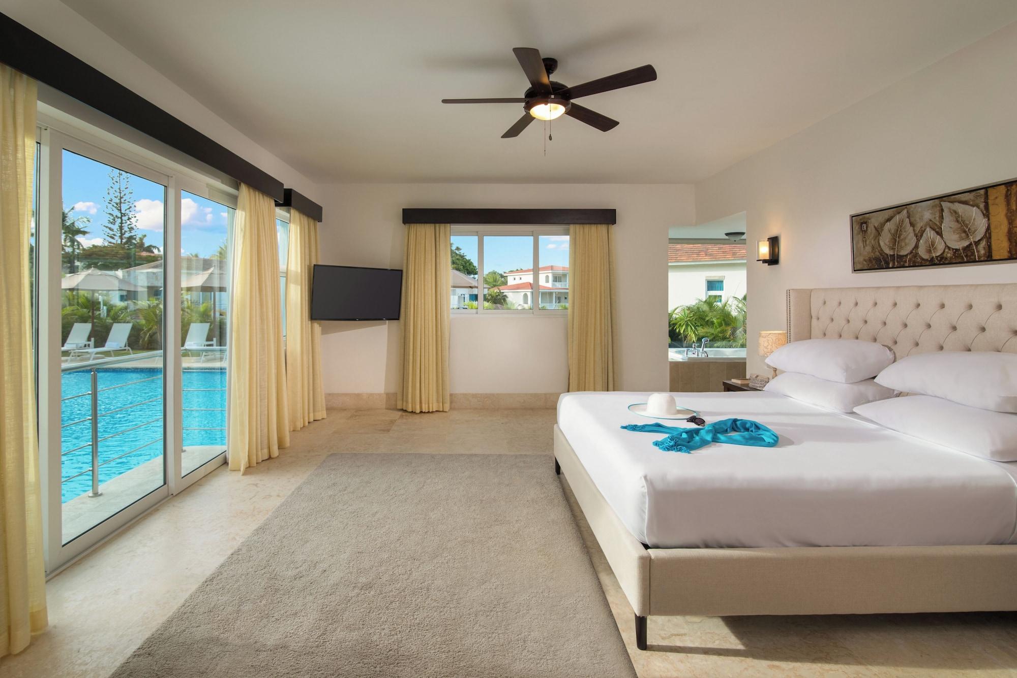 Habitación Hilton Luxury Hotel – Rooms Only | Mandatory All-Inclusive Paid At Hotel