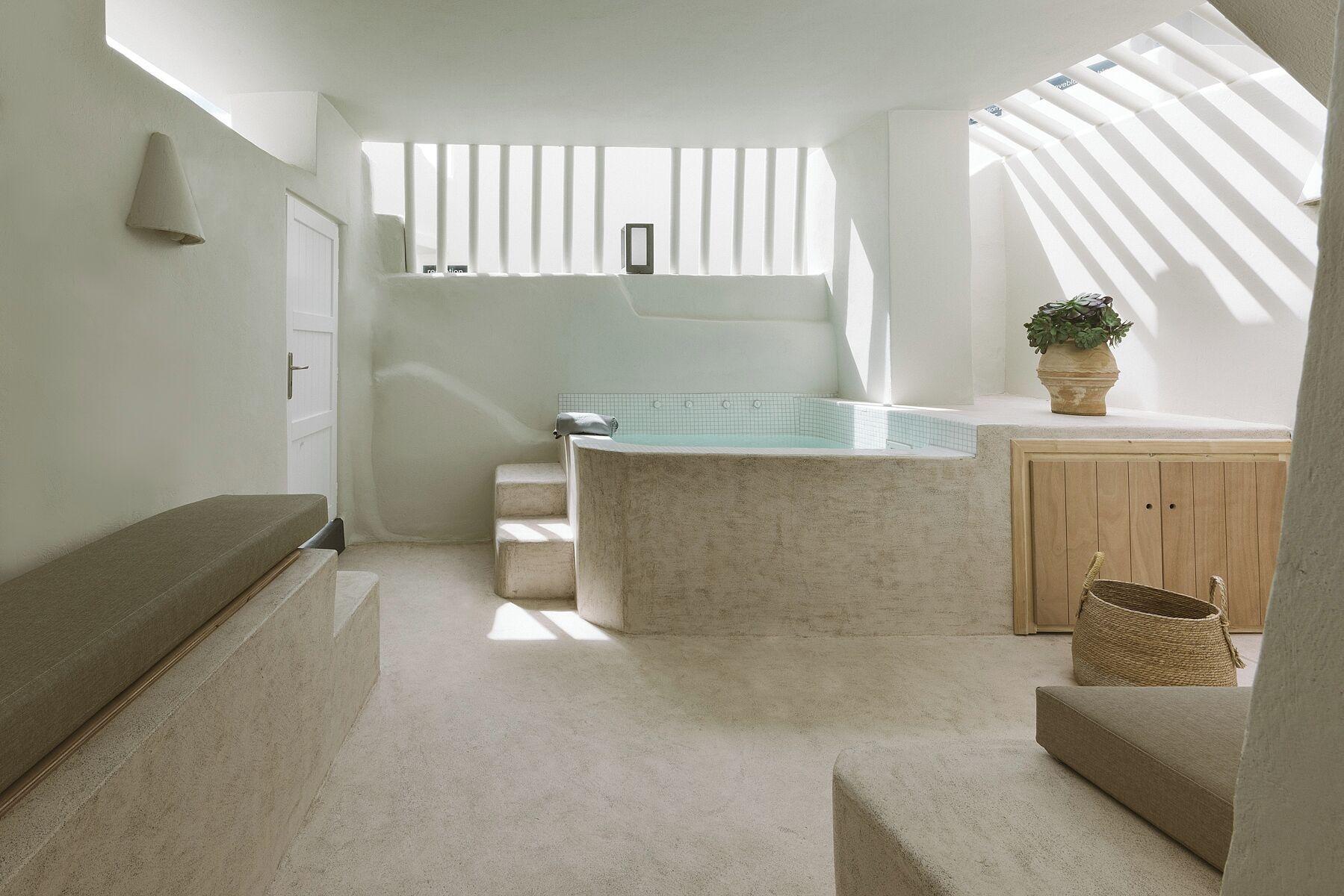 Varios Blue Dolphins Apartments & Suites