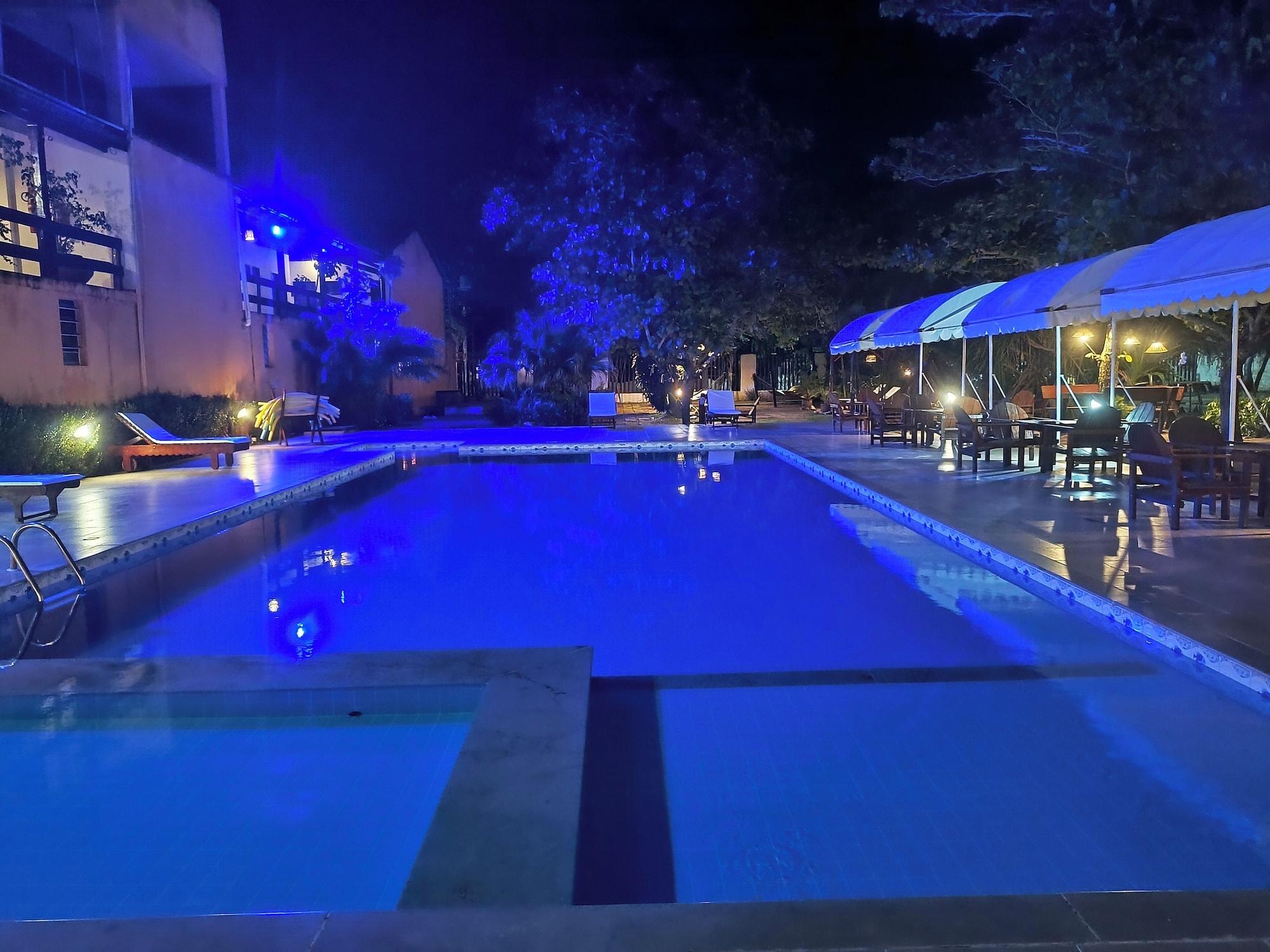 Vista Piscina Pousada guaratiba