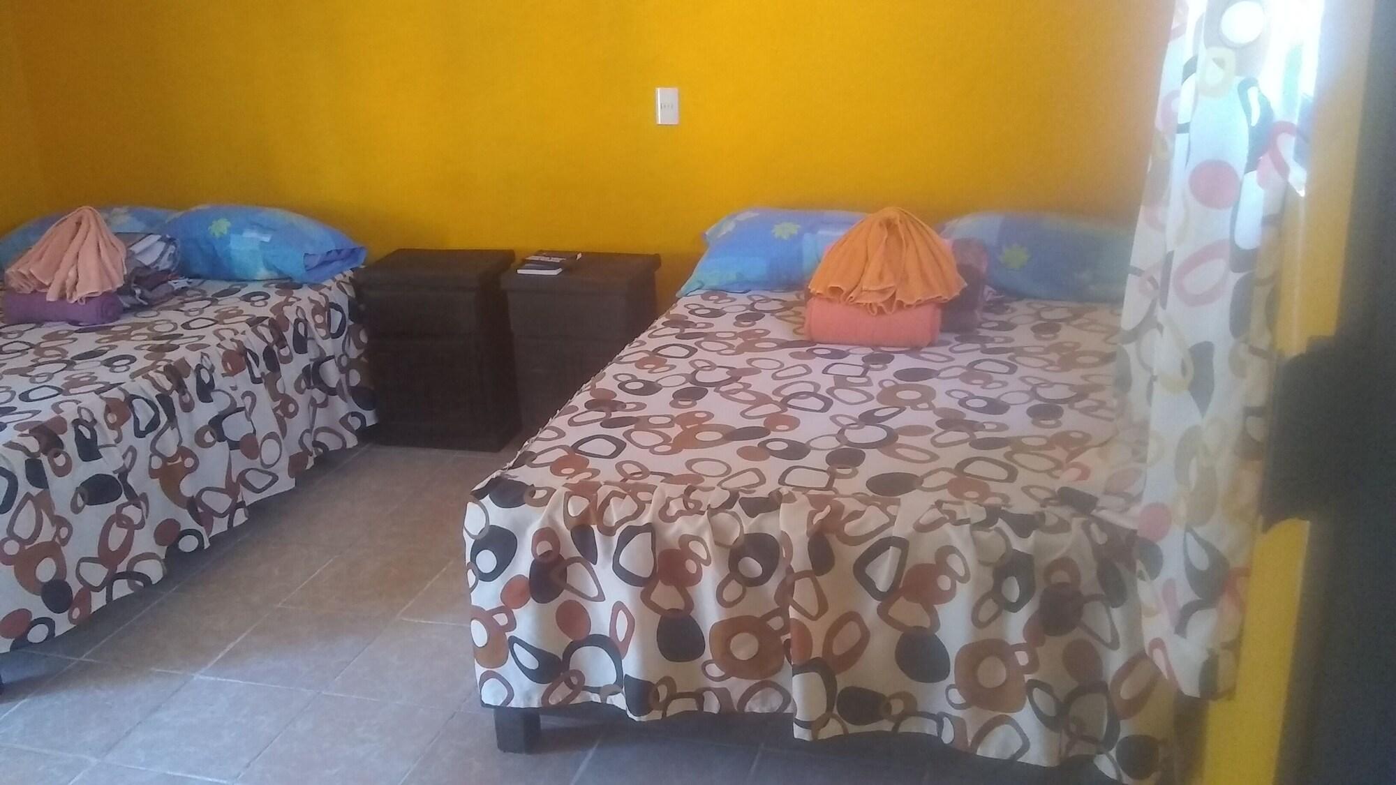 Habitación Hotel Girasoles