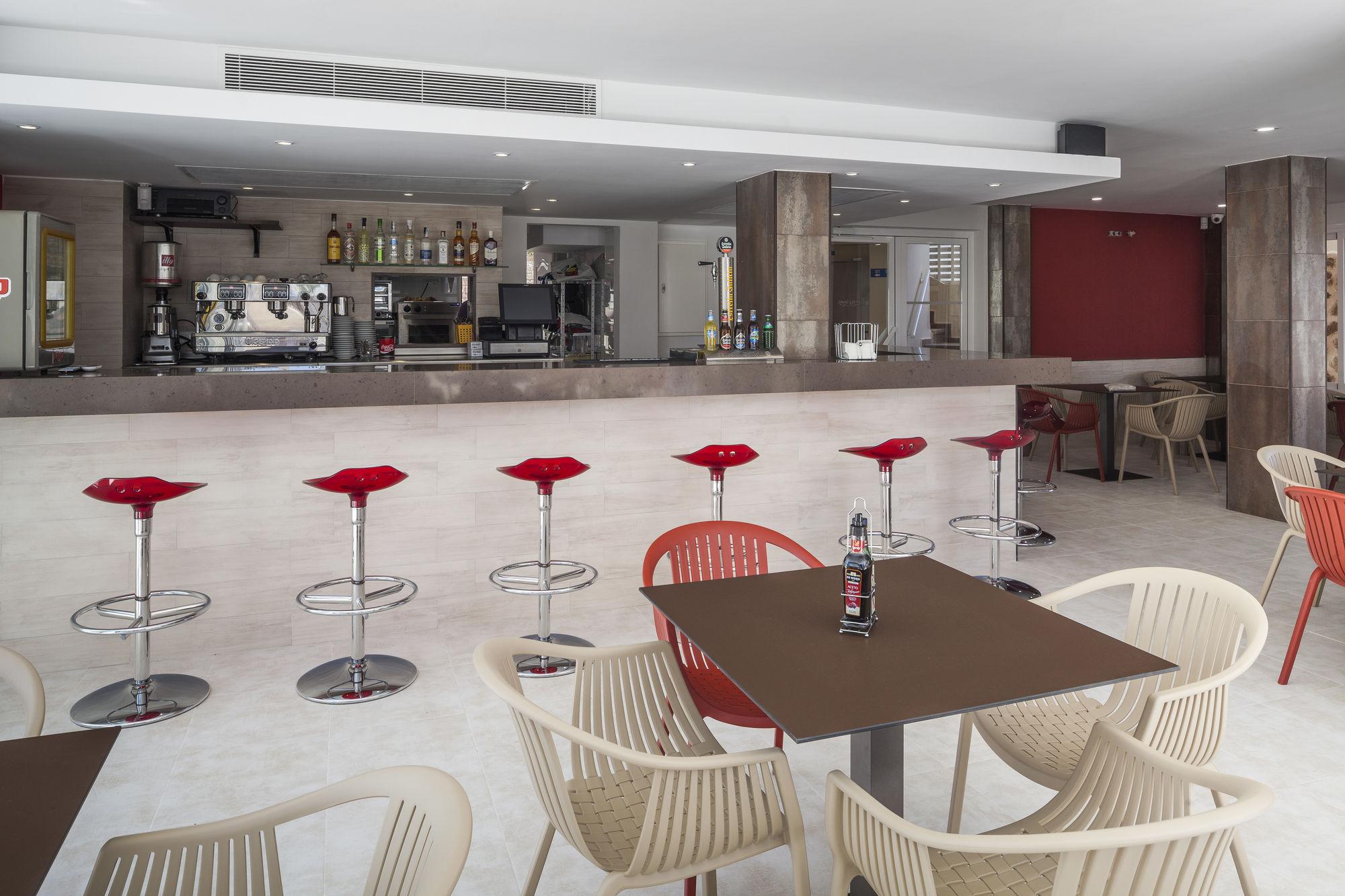 Bar/Salón Ibiza Heaven Apartments