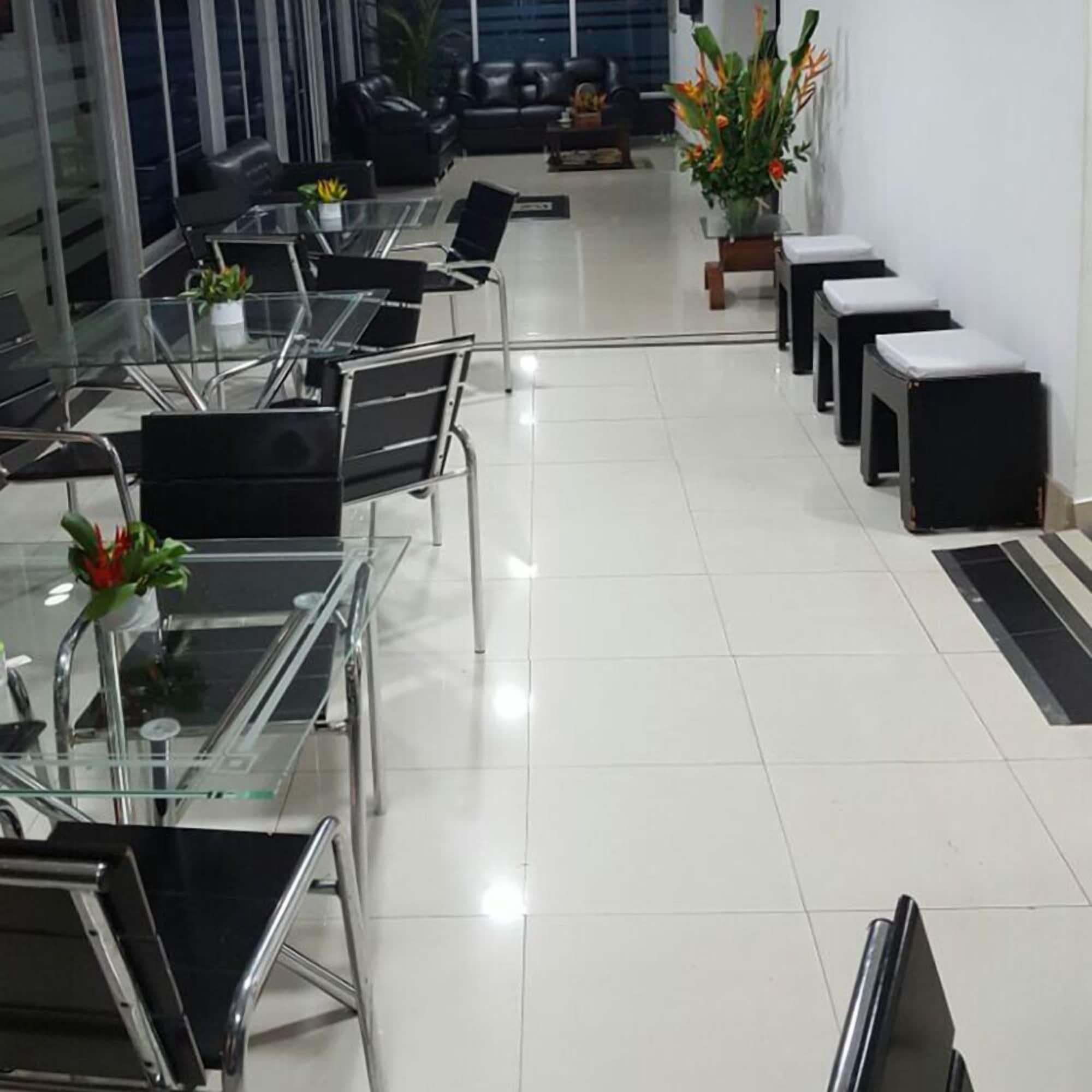 Bar/Salón Hotel Santiago Plaza