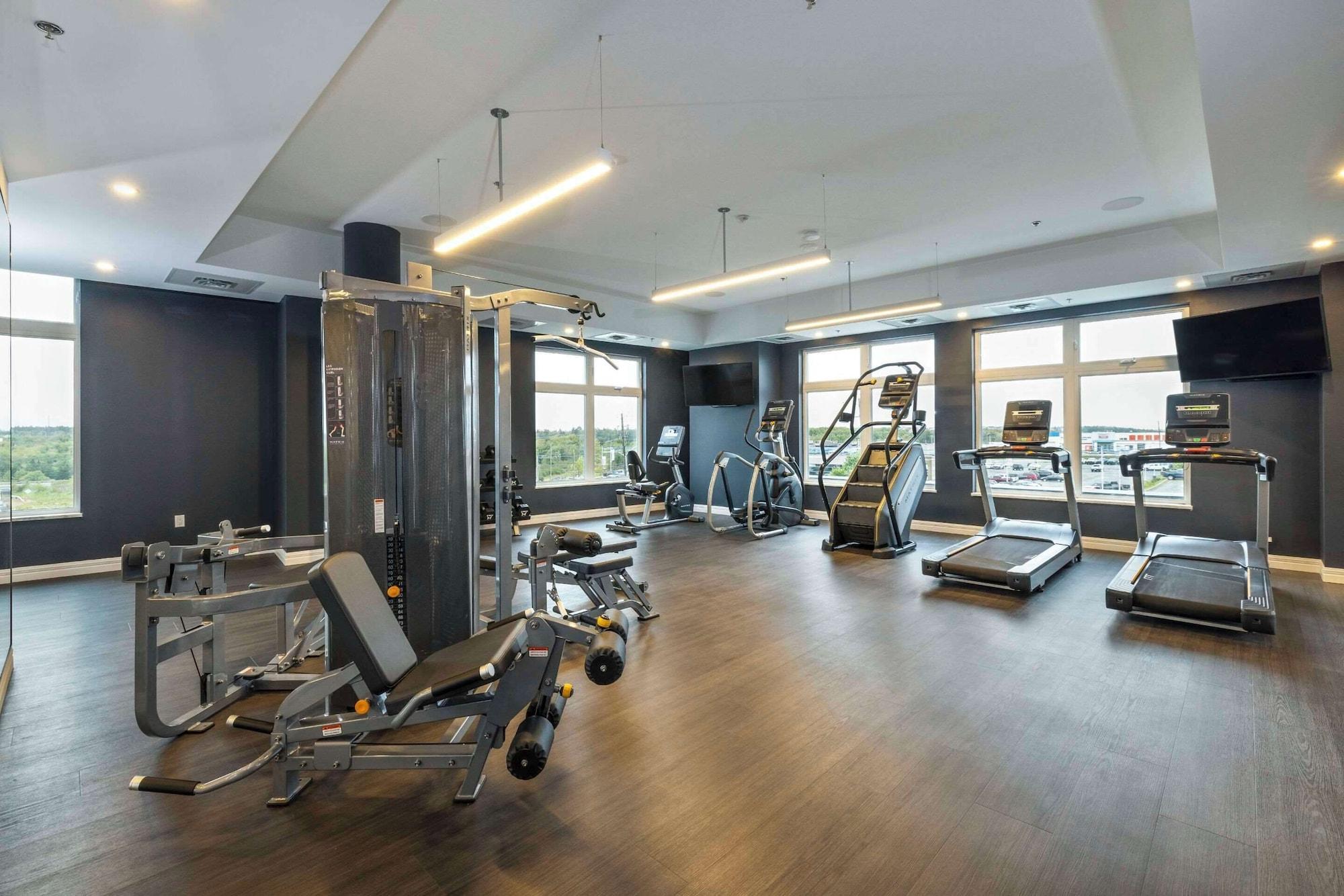 Gimnasio Halifax Tower Hotel & Conference Centre, Ascend Hotel Collection