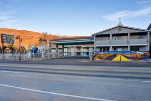 undefined - Expedition Lodge Moab Arches National Park