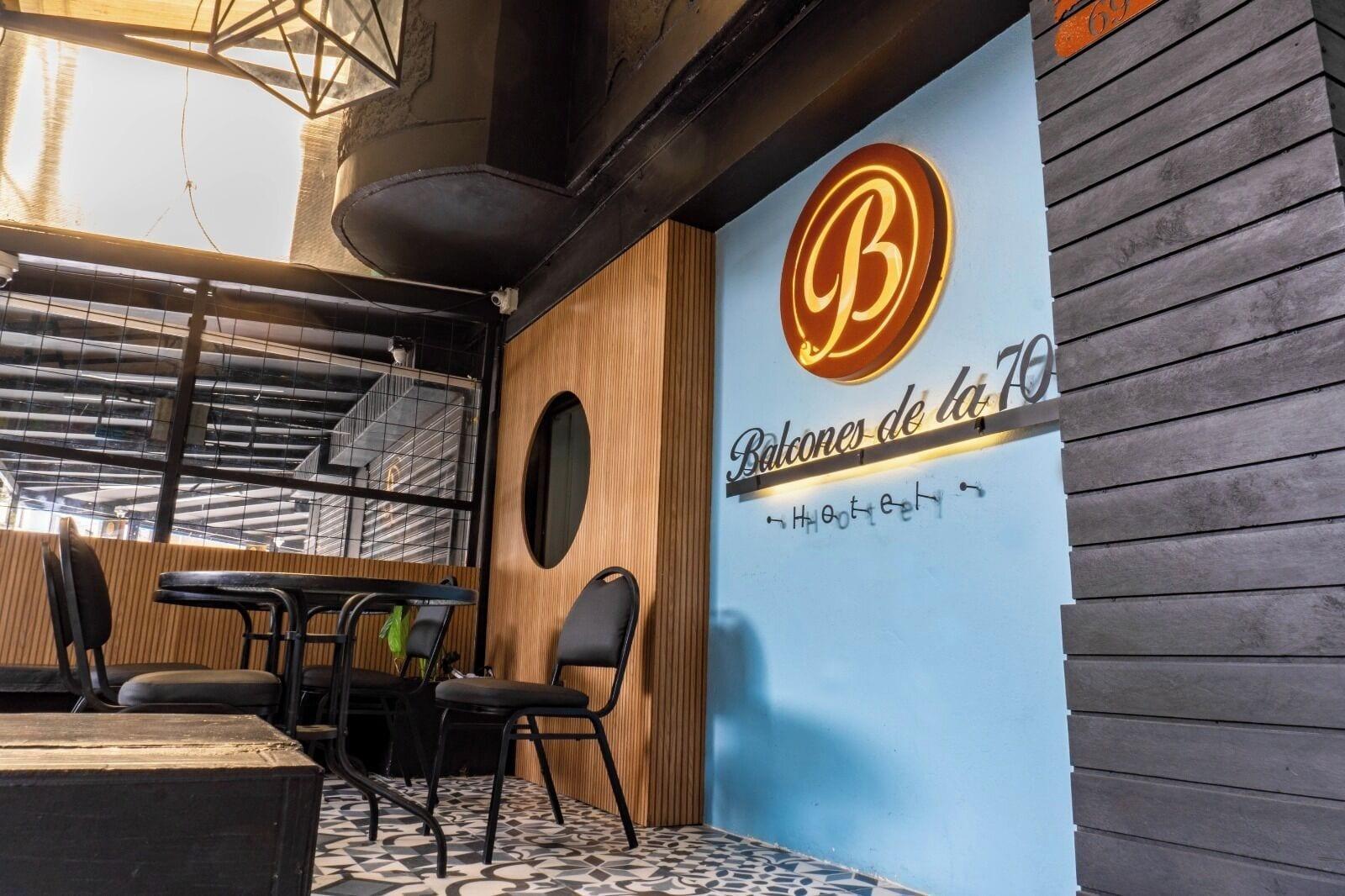 Varios Hotel Balcones de la 70