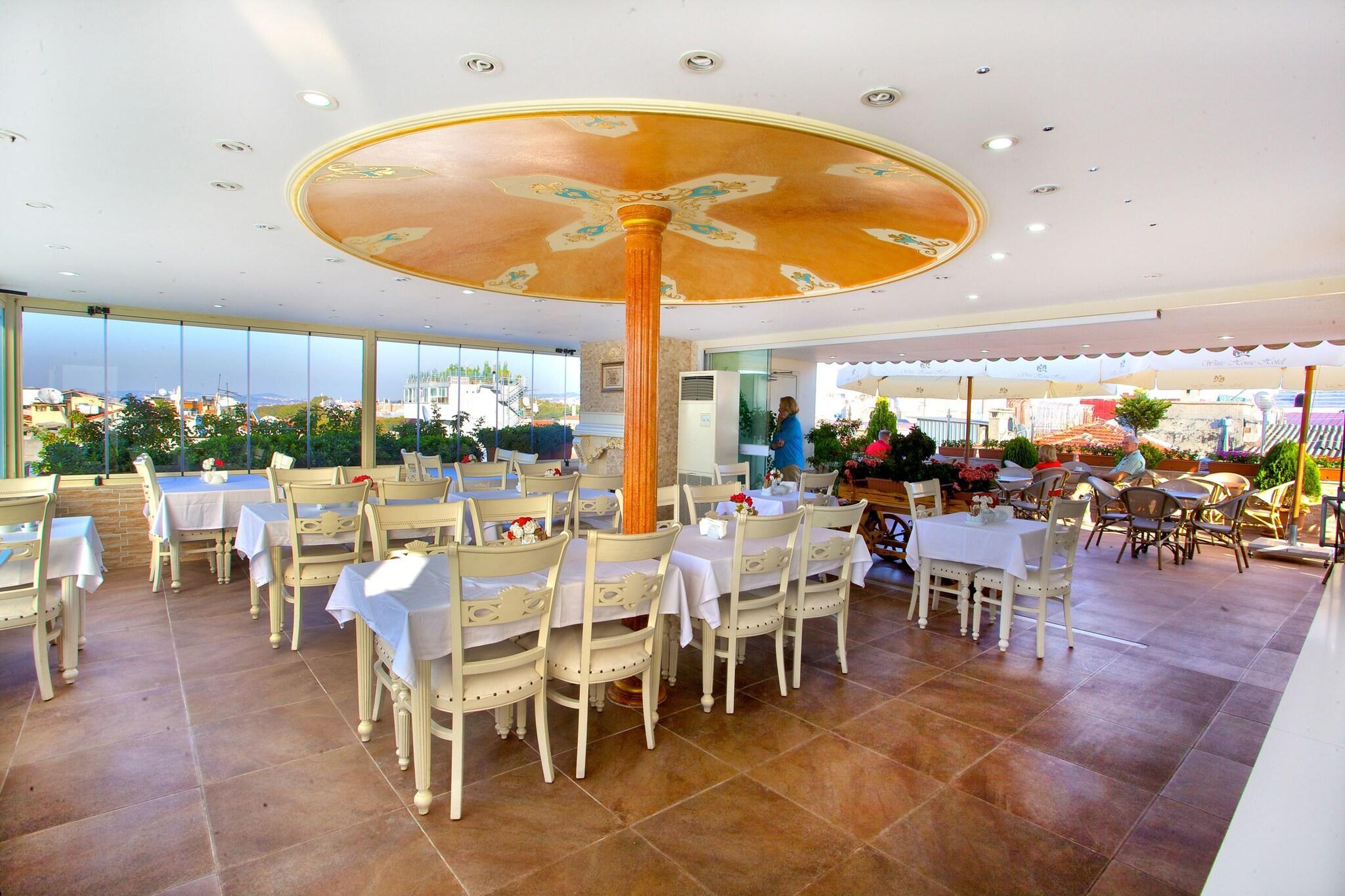 Restaurant White House Hotel Istanbul