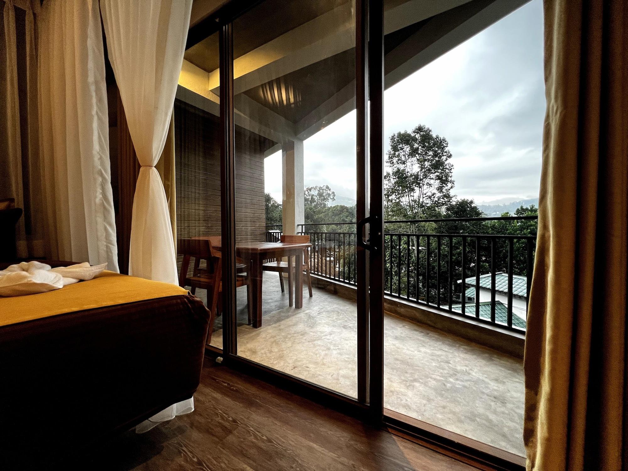 Vista Exterior Eyeful Ella