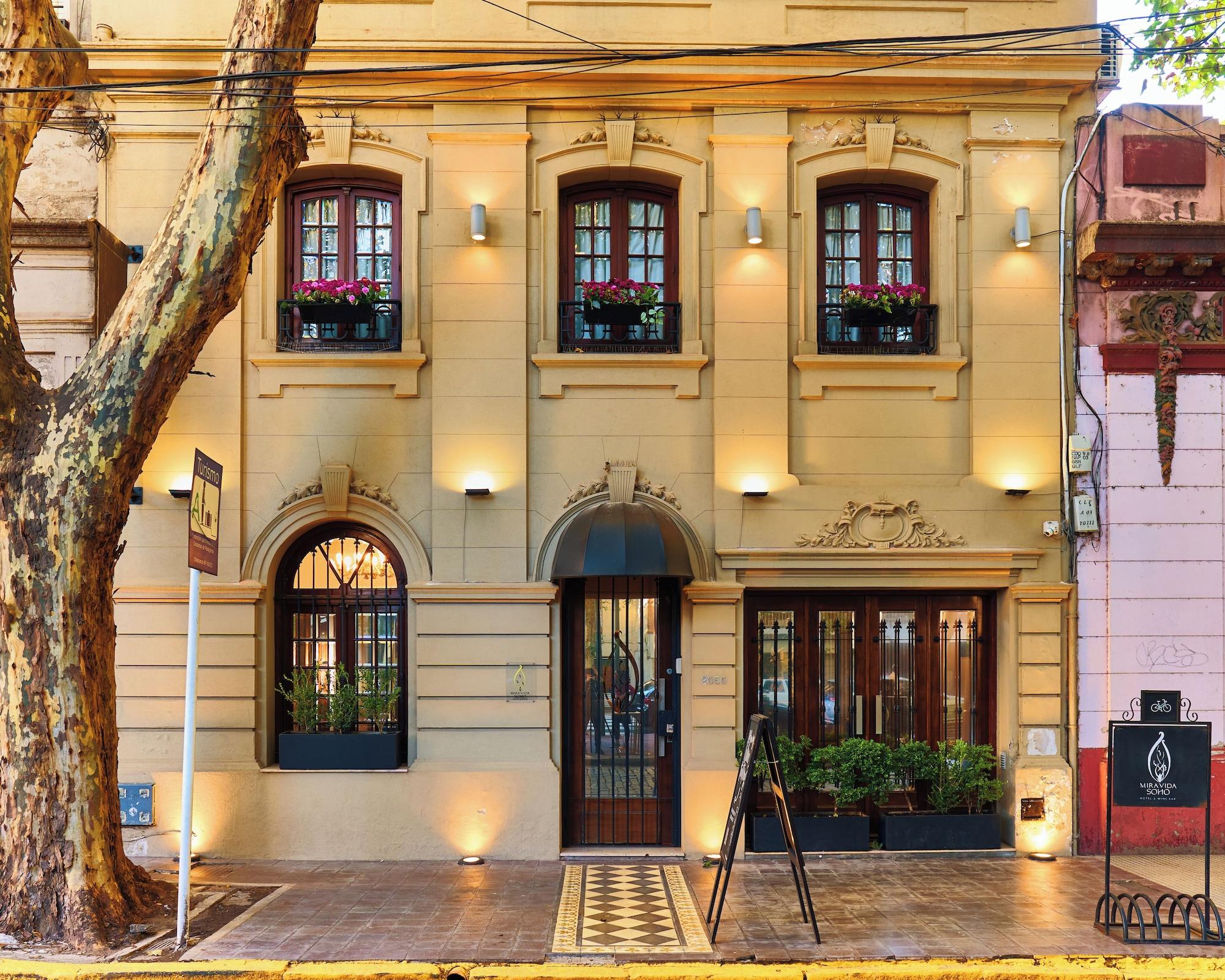 Vista Exterior Miravida Soho Hotel & Wine Bar