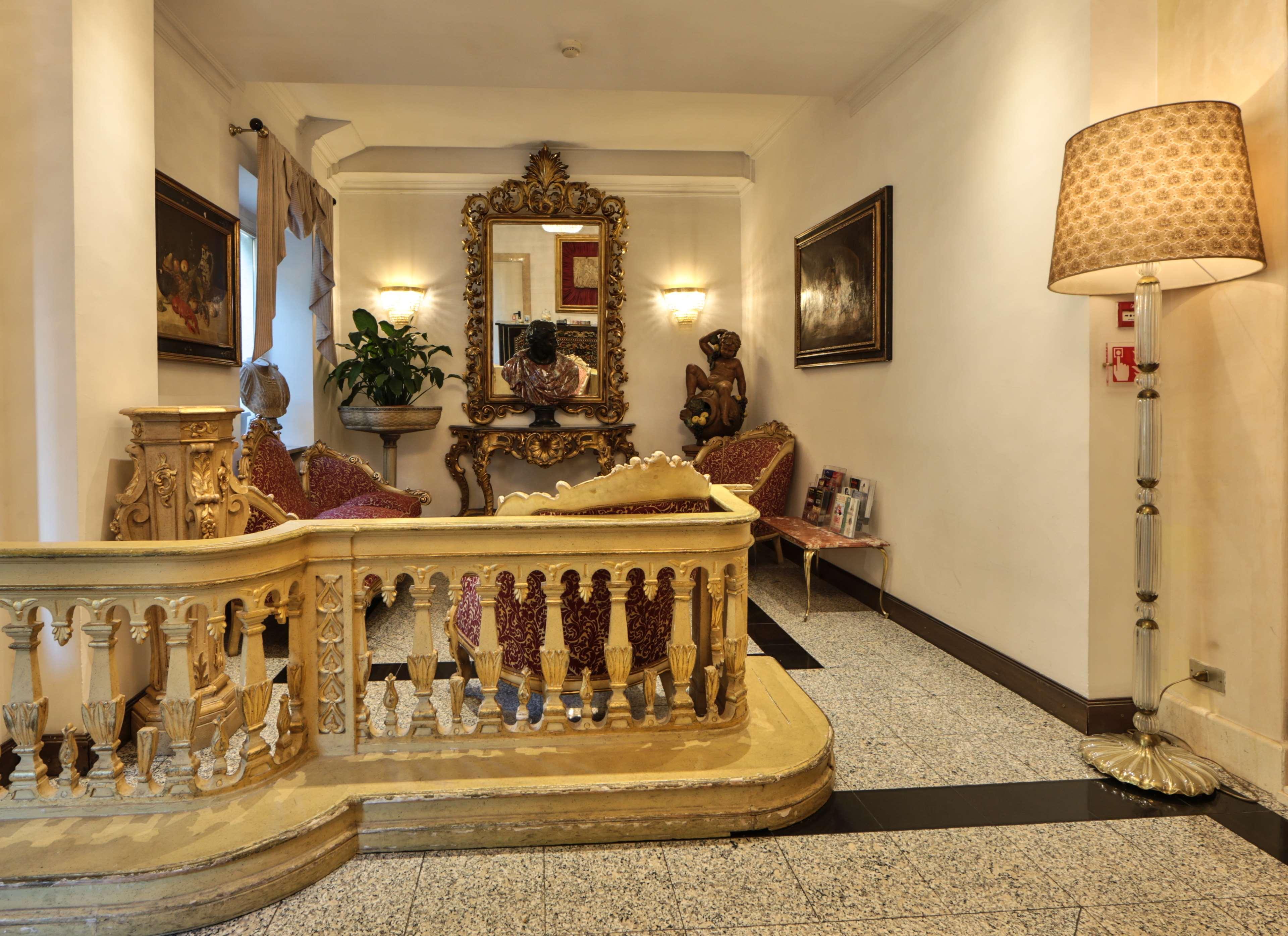 Vista Lobby Best Western Hotel Rivoli
