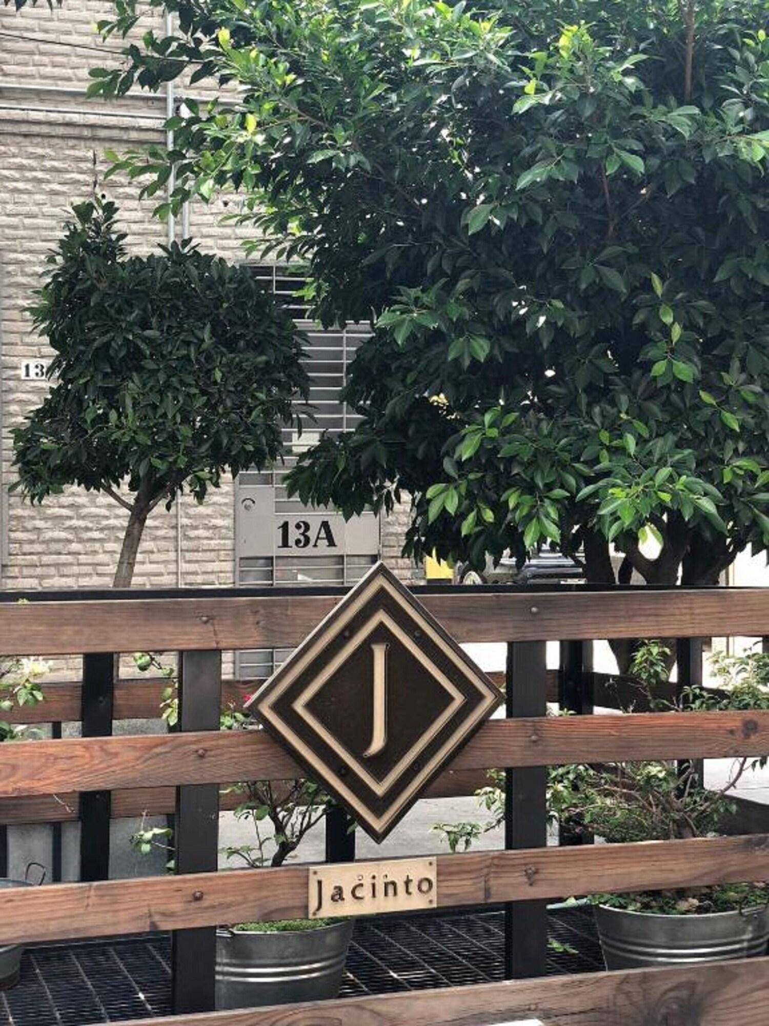Vista Exterior Don Jacinto Stay&Sip