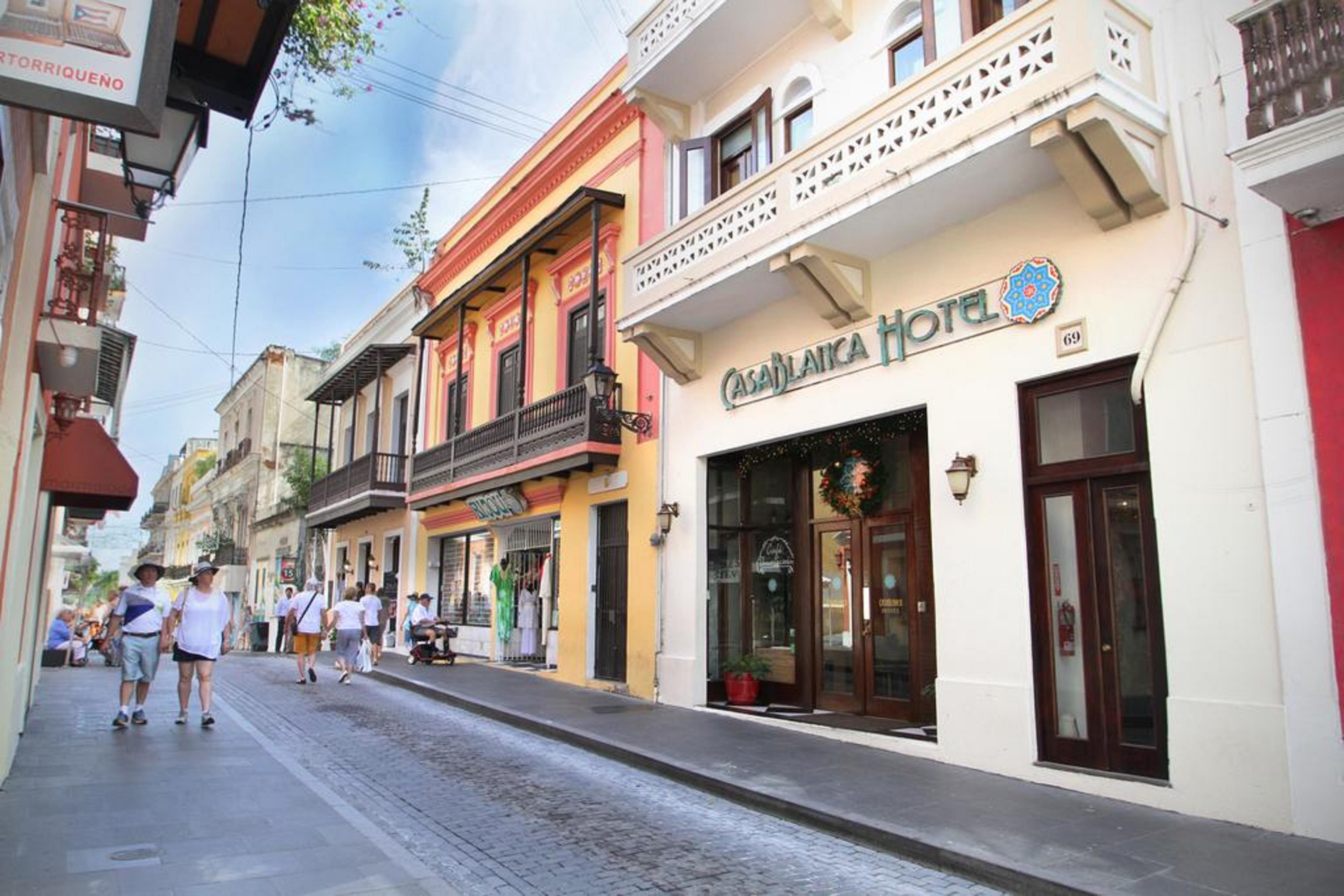 Vista Exterior CasaBlanca Hotel