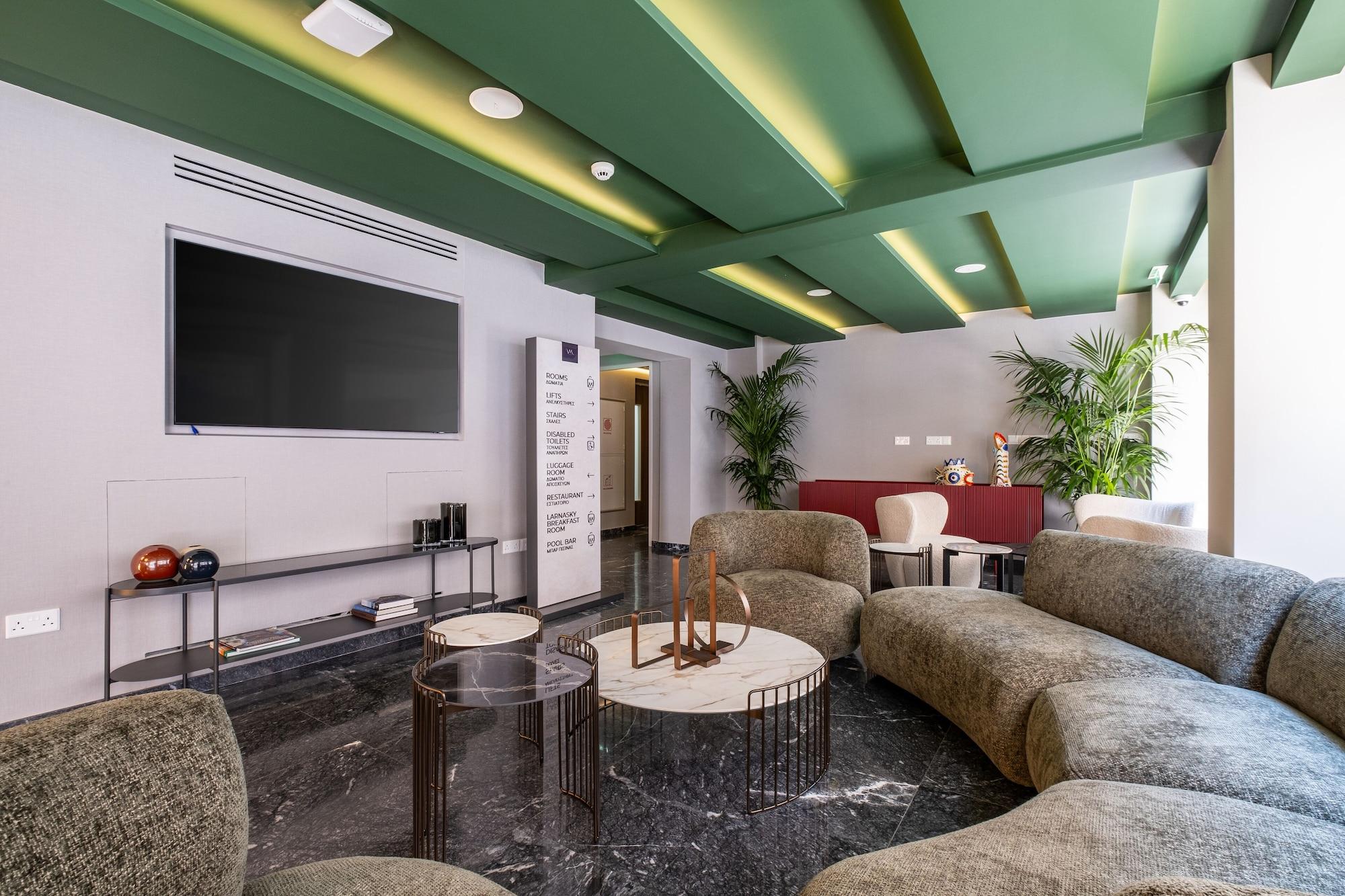 Vista Lobby Mercure Larnaca Finikoudes Beach
