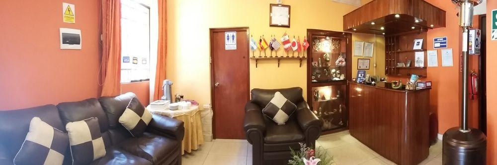 Vista Lobby Hostal Andenes