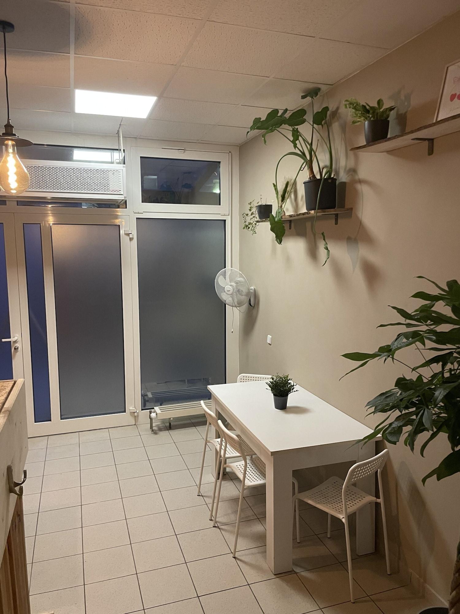 Restaurant Urban Capsule