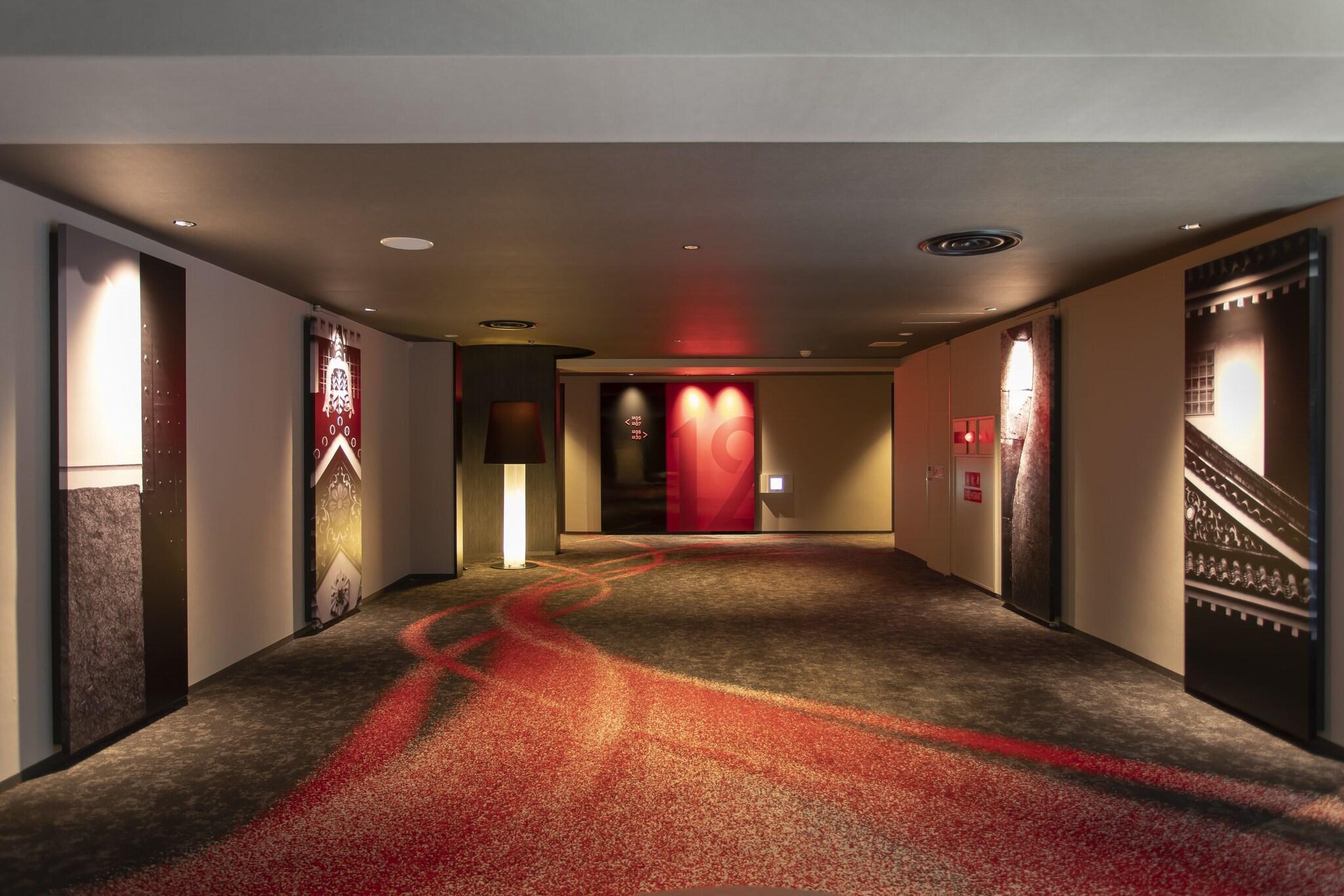 Vista Lobby Cross Hotel Osaka