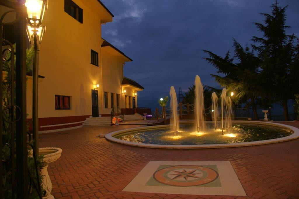Varios Kristall Palace Hotel
