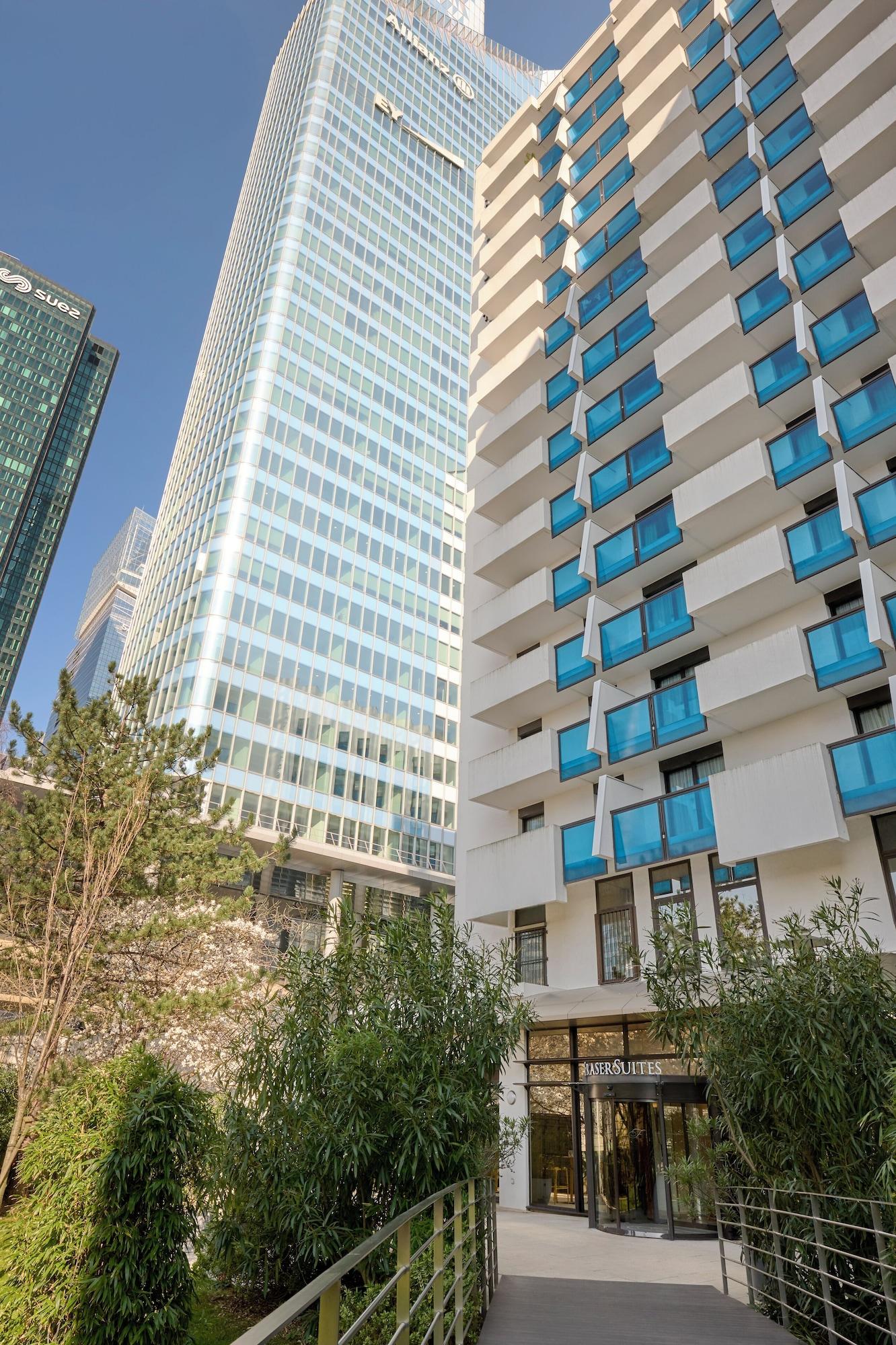 Vista Exterior Fraser Suites Harmonie Paris La Défense
