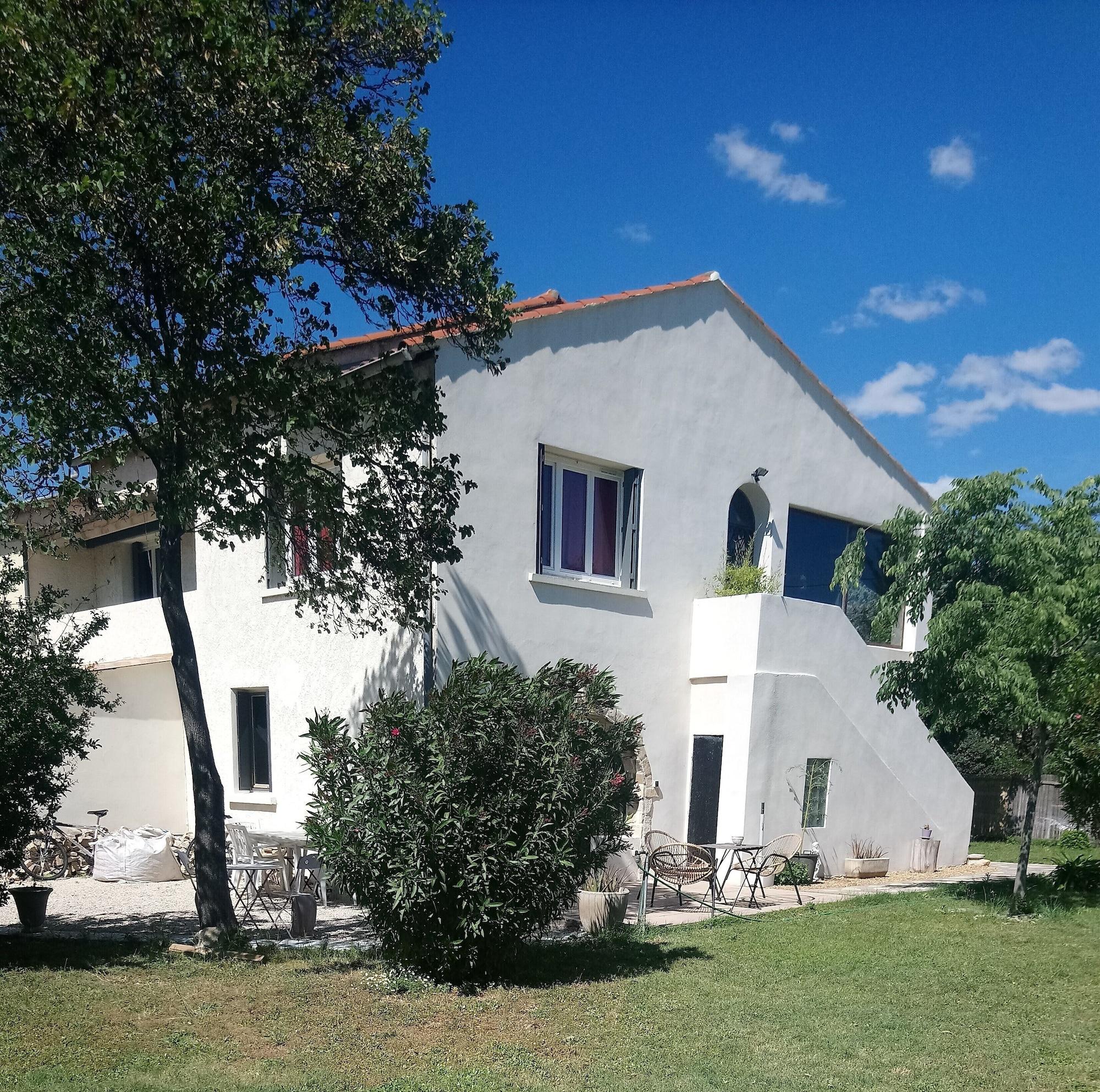 Varios L'Esperluette