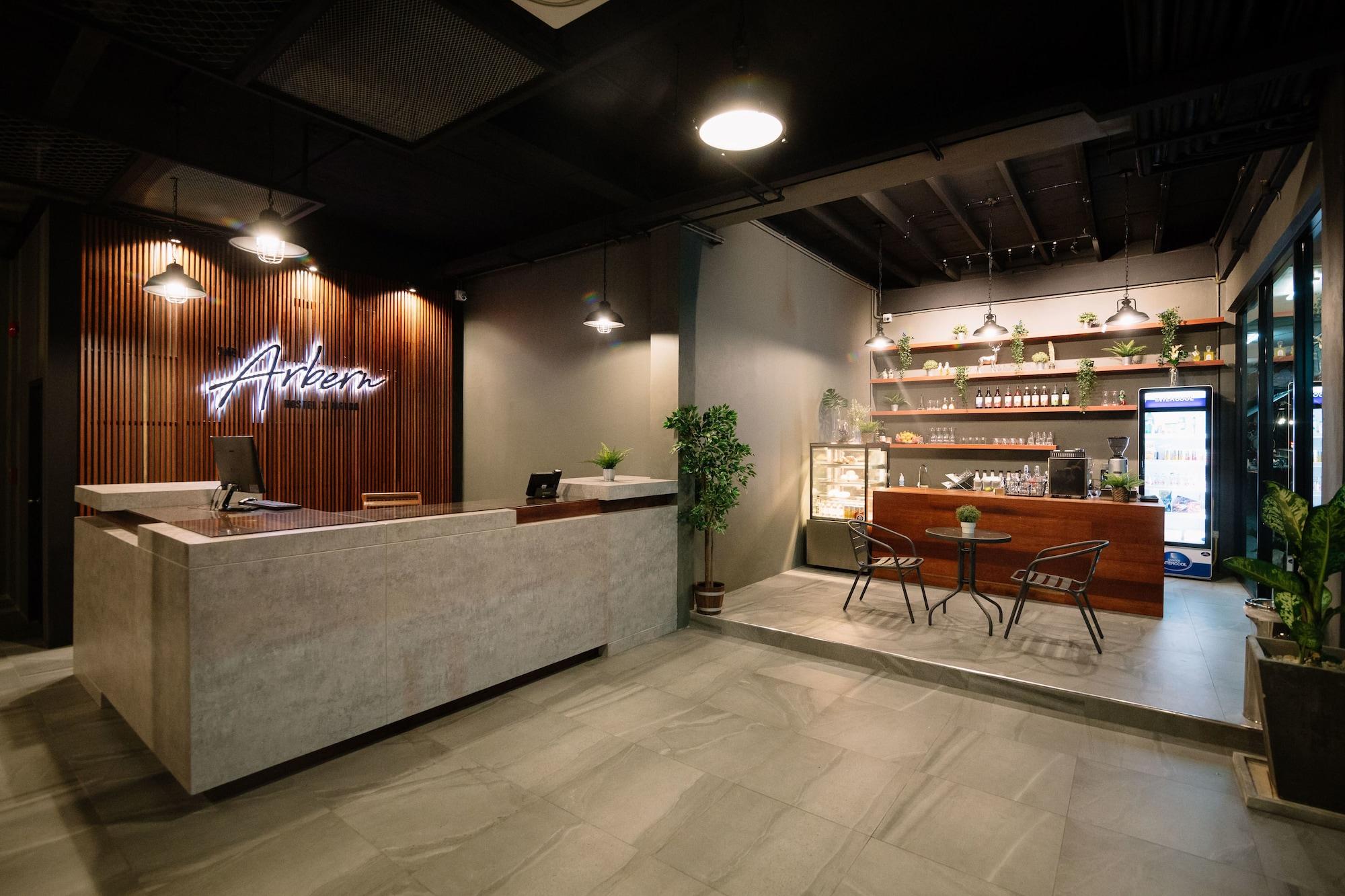 Vista Lobby The Arbern Hostel x Bistro