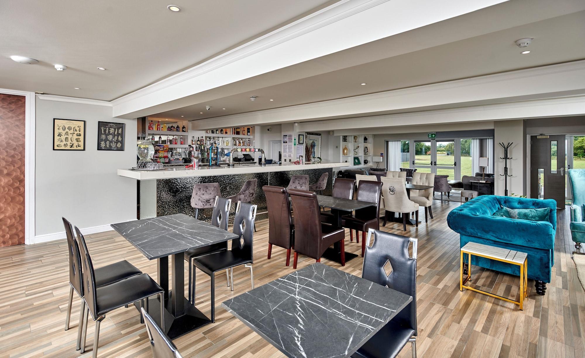 Vista Lobby Lakehurst Park