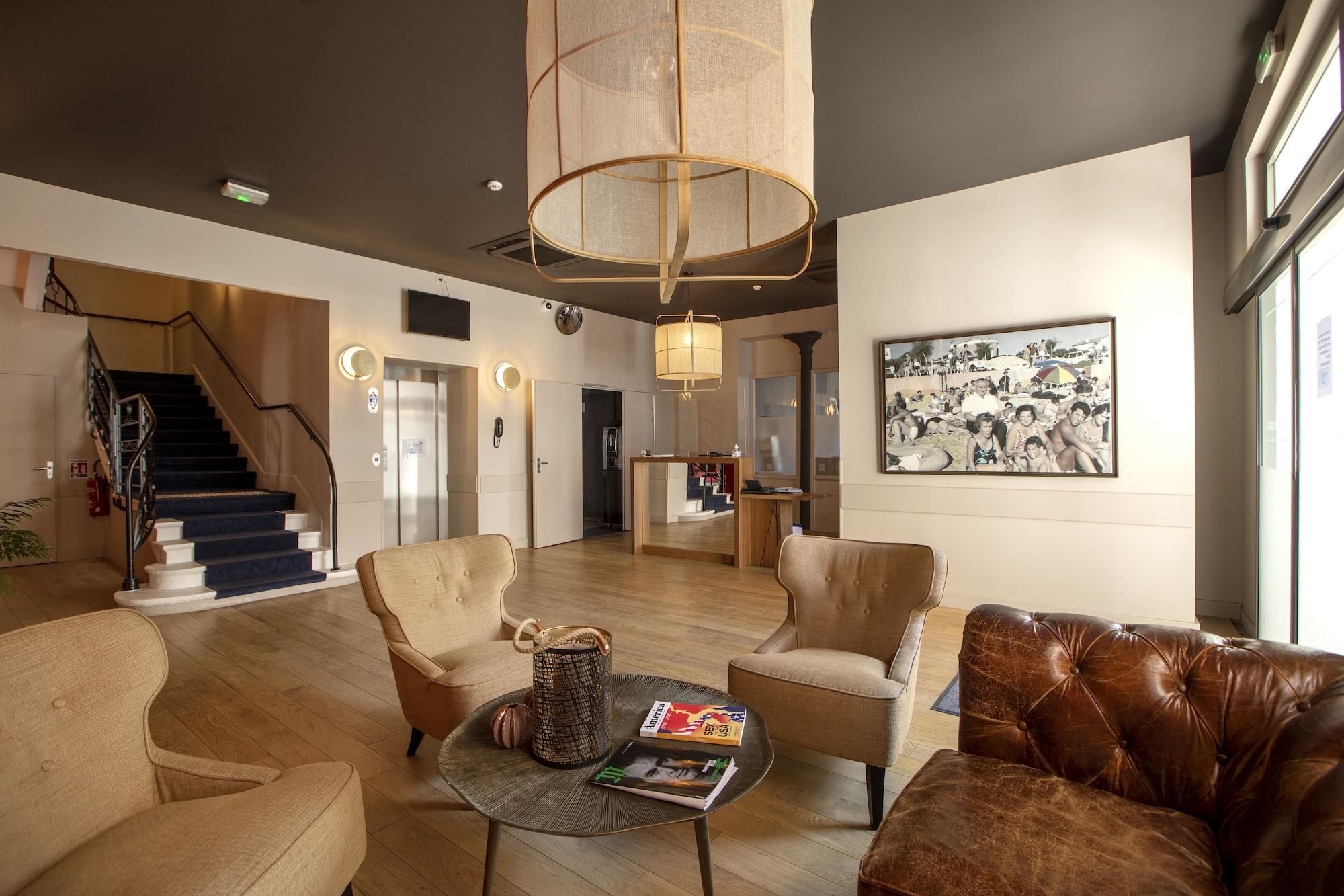 Vista Lobby Hotel de Paris
