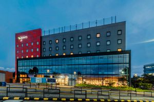 Alojamiento - Hotel Distrito ZF By OxoHotel