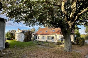 Alquiler Vacacional - Semi-detached house on the lake with small garden surrounded by nature