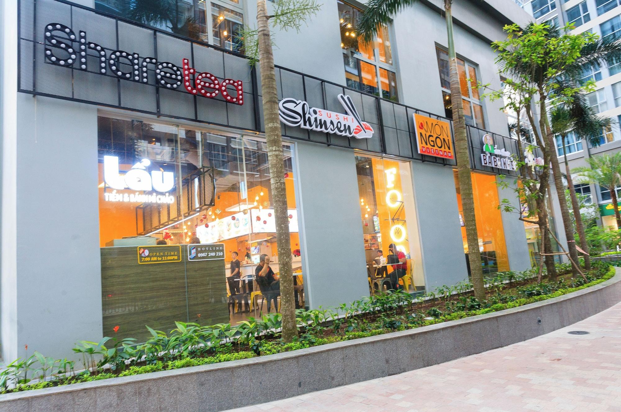 Restaurant Refined Saigon - Vinhome Central Park