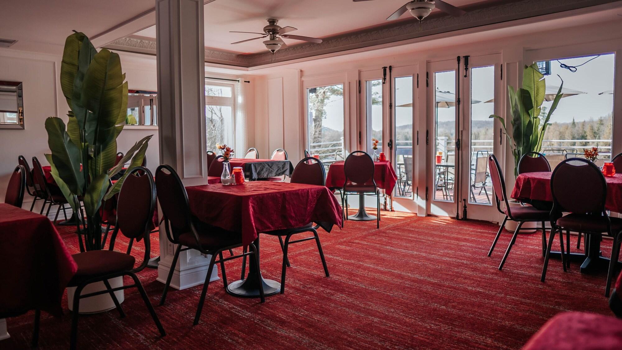 Restaurant Auberge Lac du Pin Rouge