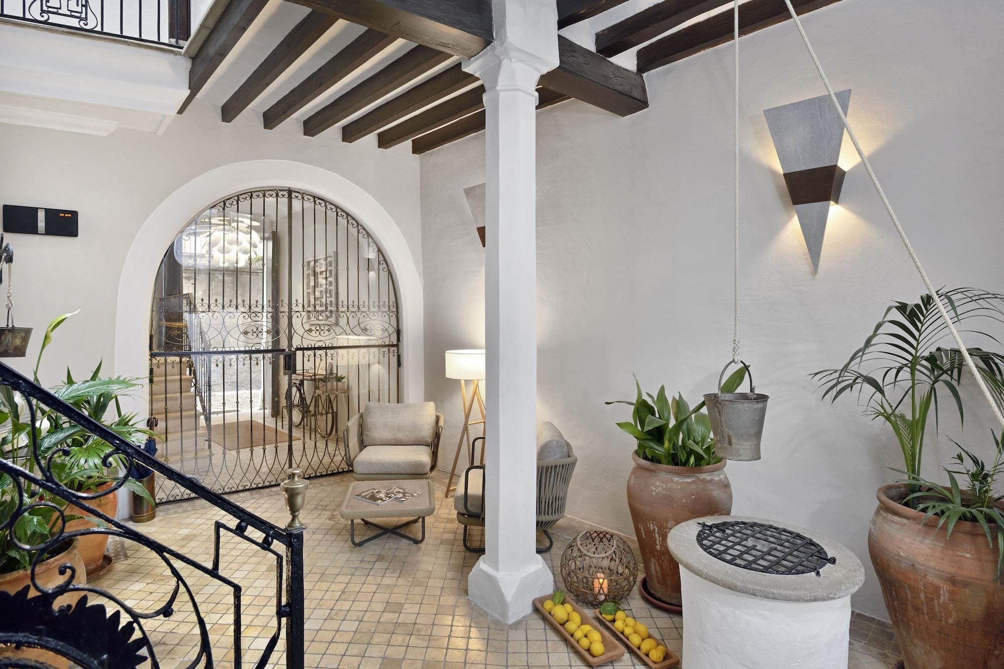 Varios Hotel San Lorenzo - Adults Only