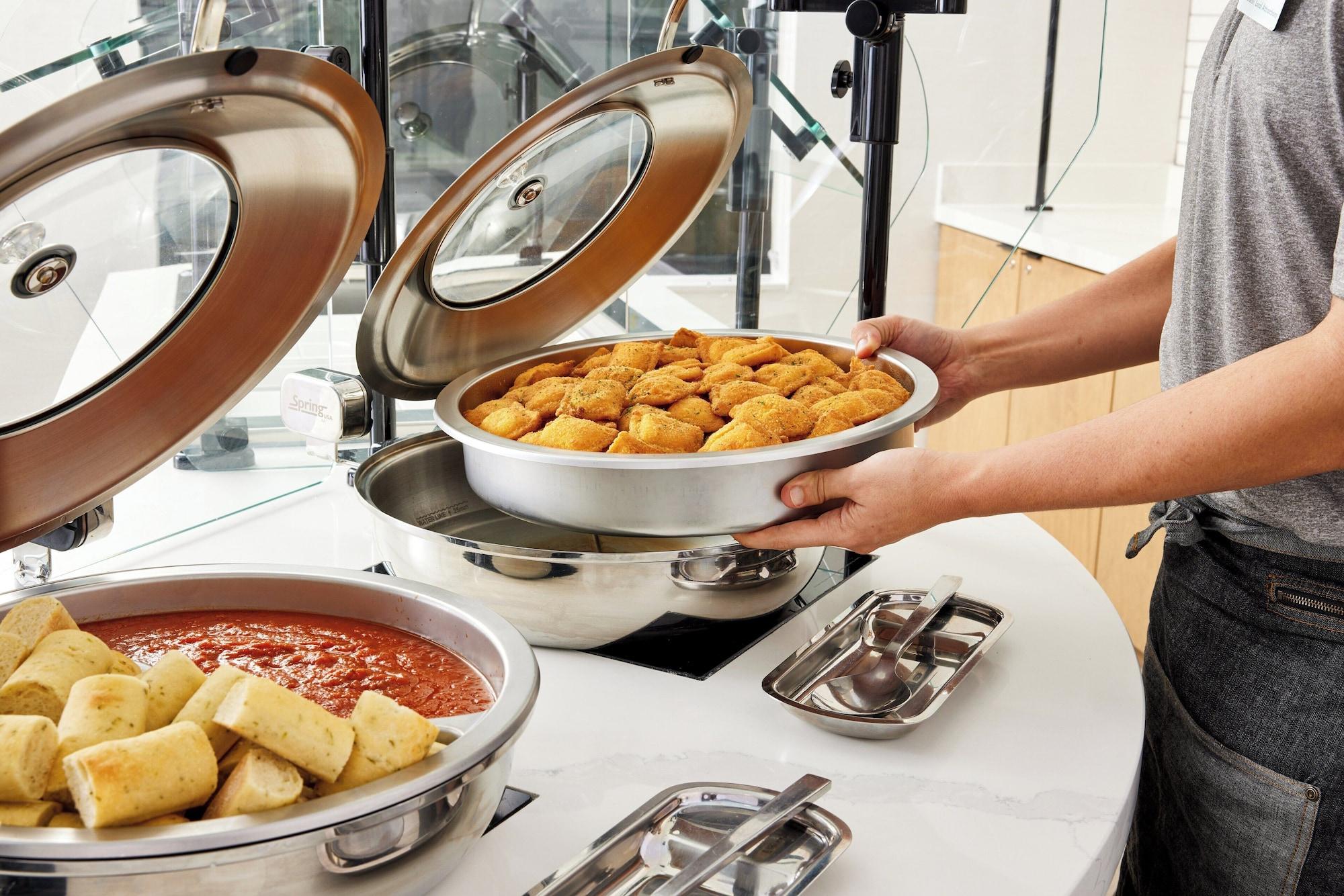Restaurant Staybridge Suites Clermont Southeast by IHG