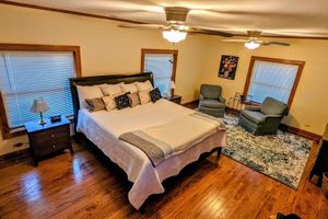 Alquiler Vacacional - Charming 4 Bedroom home in the heart of Elgin