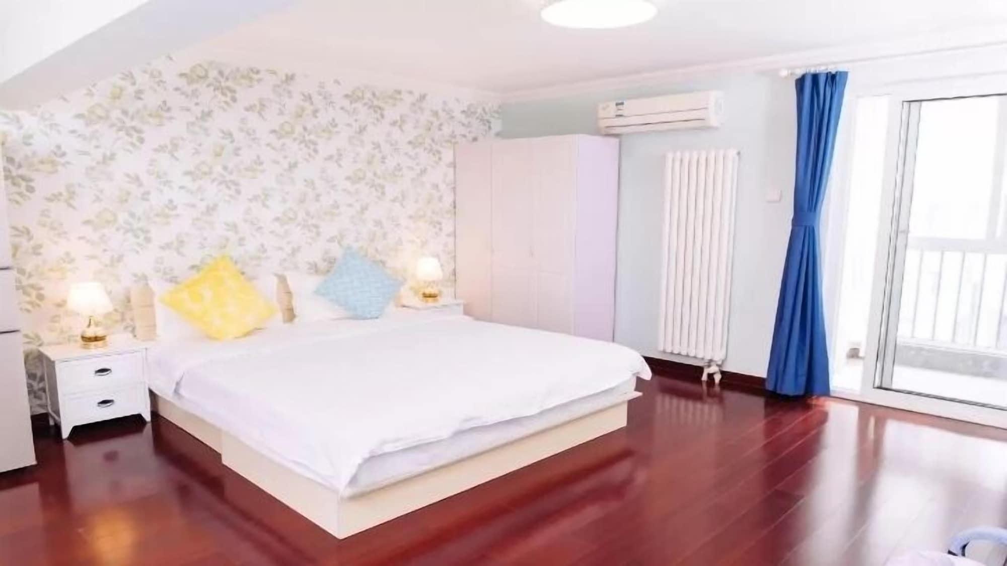 Varios LayMayRest Service Apartment