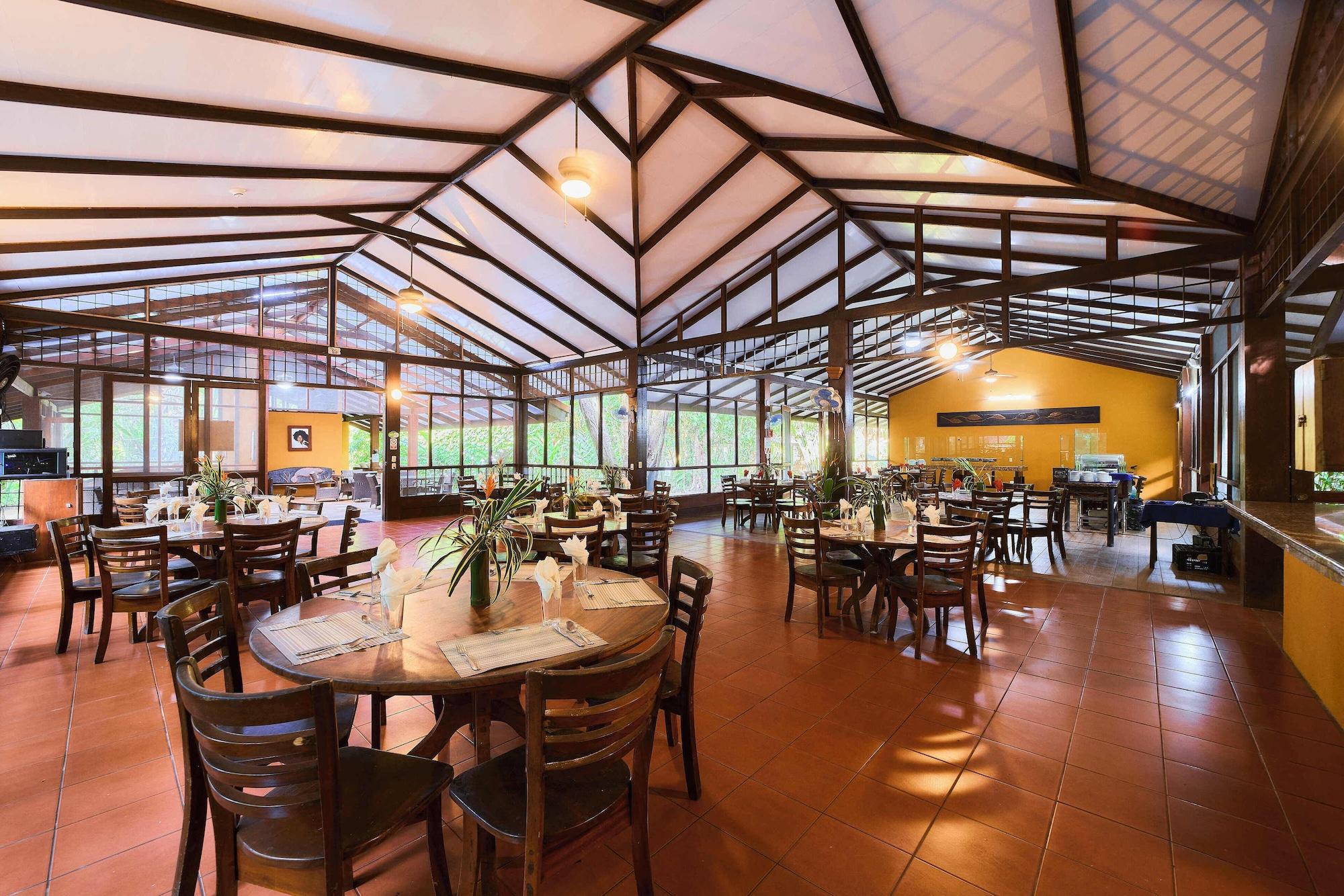 Restaurant Evergreen Lodge