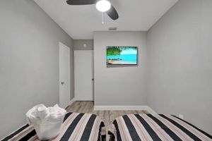 Alquiler Vacacional - Charming 3-bedroom house with WiFi, AC in fantastic Miami