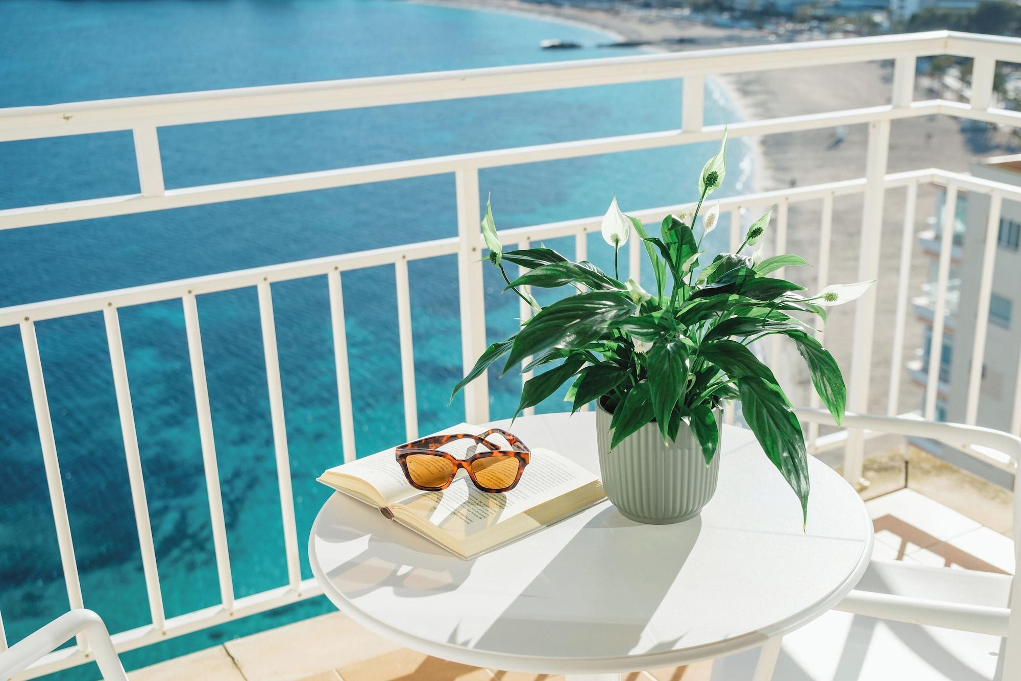 Vista Exterior Bahia Principe Sunlight Coral Playa - Adults Only 16+