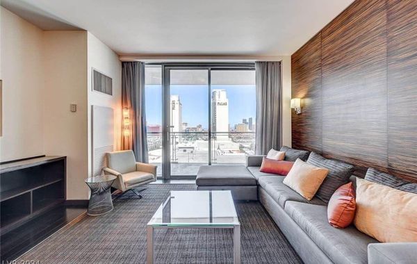 Stunning High-floor Strip Views Balcony 35309 - Hoteles de lujo en Las Vegas, Nevada