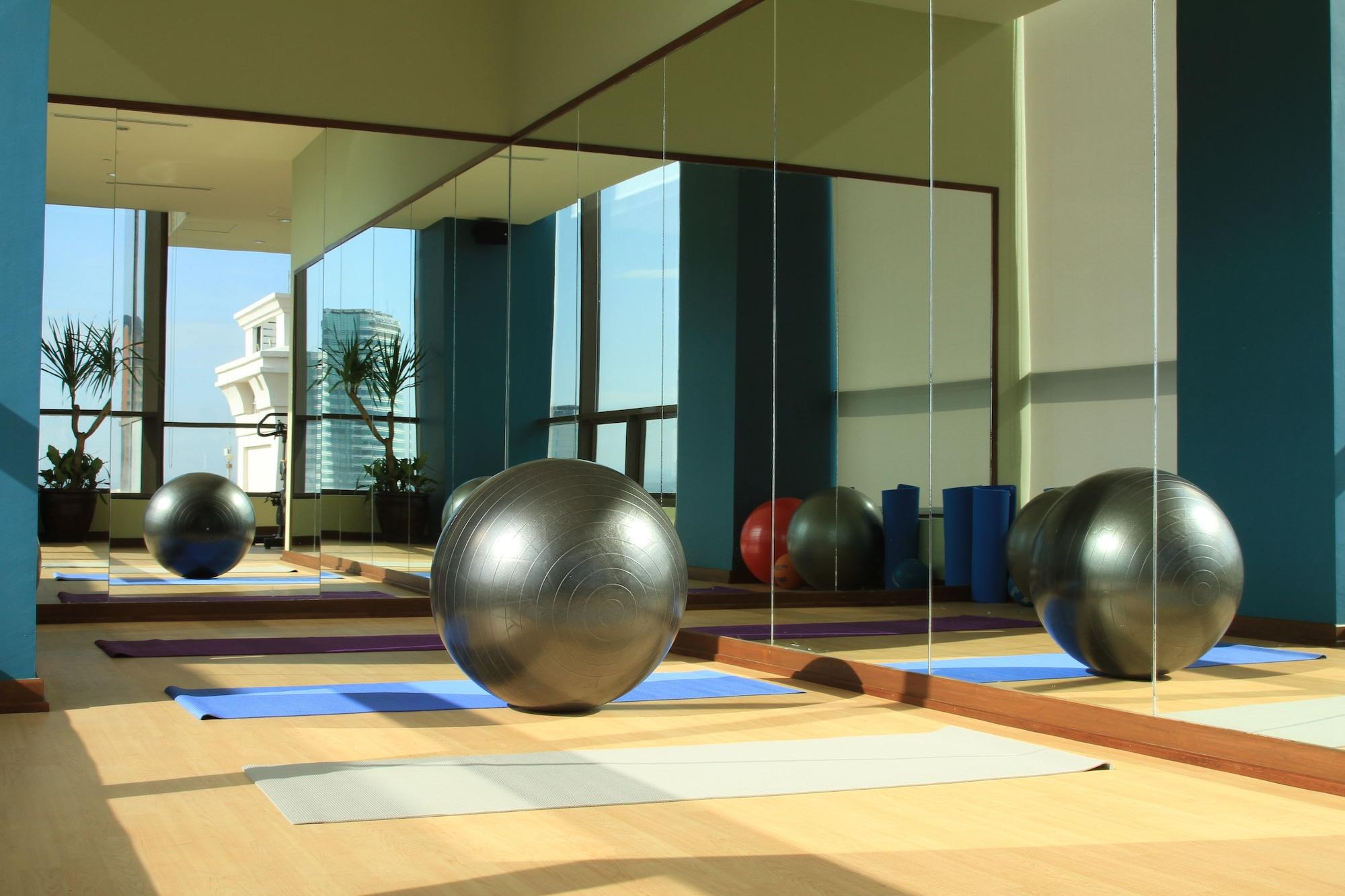 Gimnasio The Bellevue Manila