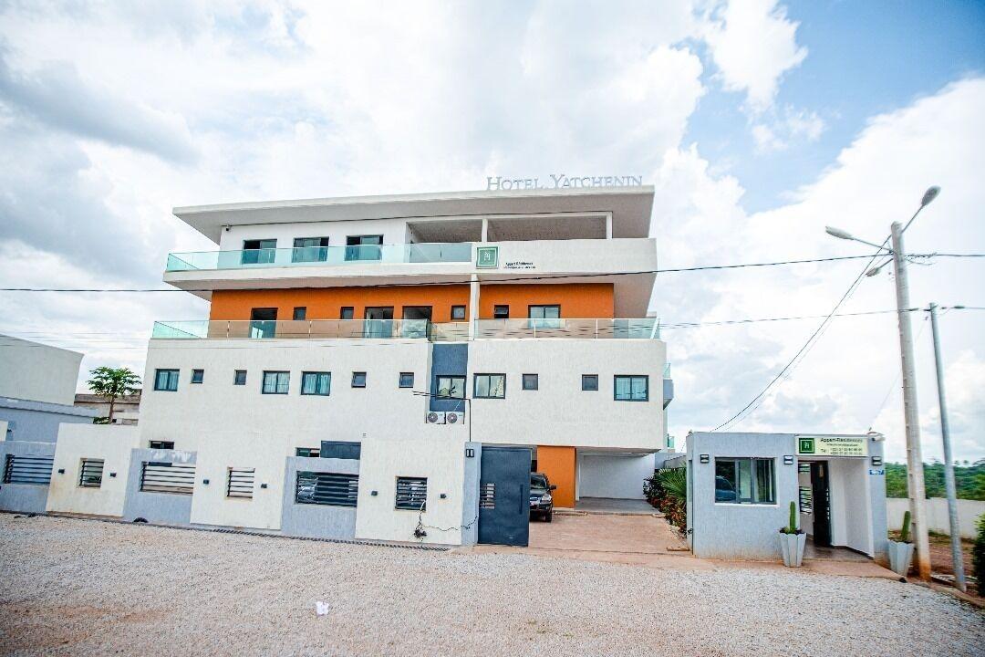 Vista Exterior HOTEL YATCHENIN YAMOUSSOKRO