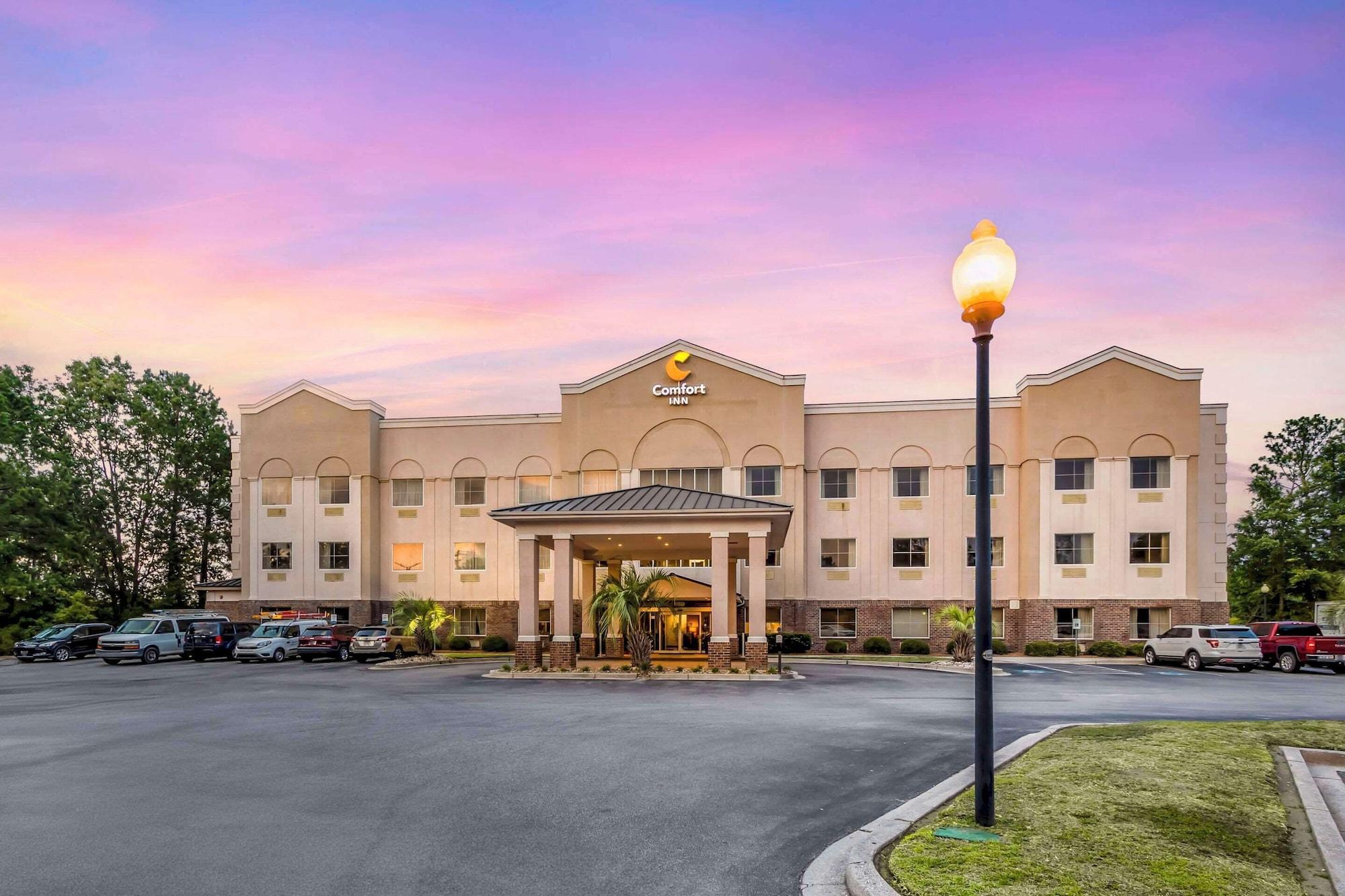 Vista Exterior Comfort Inn Summerville - Charleston