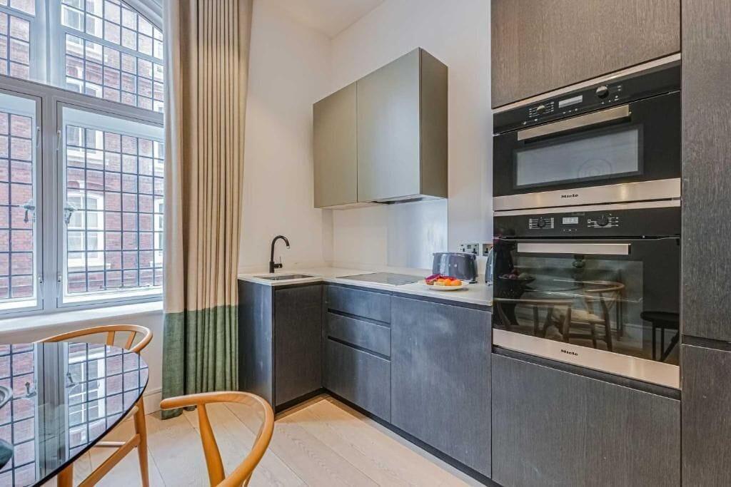 Comodidades del Alojamiento Westminster Apartments by DMONTRIO
