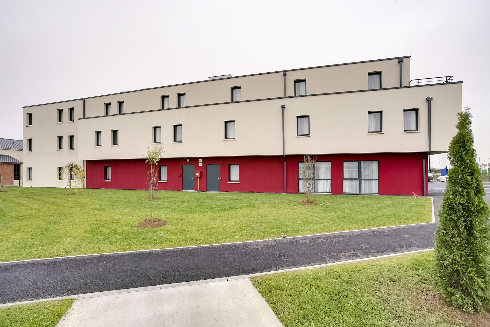 Vista Exterior Brit Hotel Confort Loches