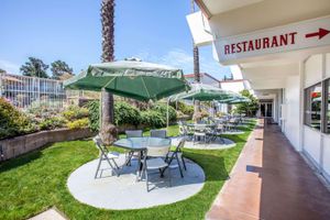 Alojamiento - Travelodge by Wyndham Monterey Bay